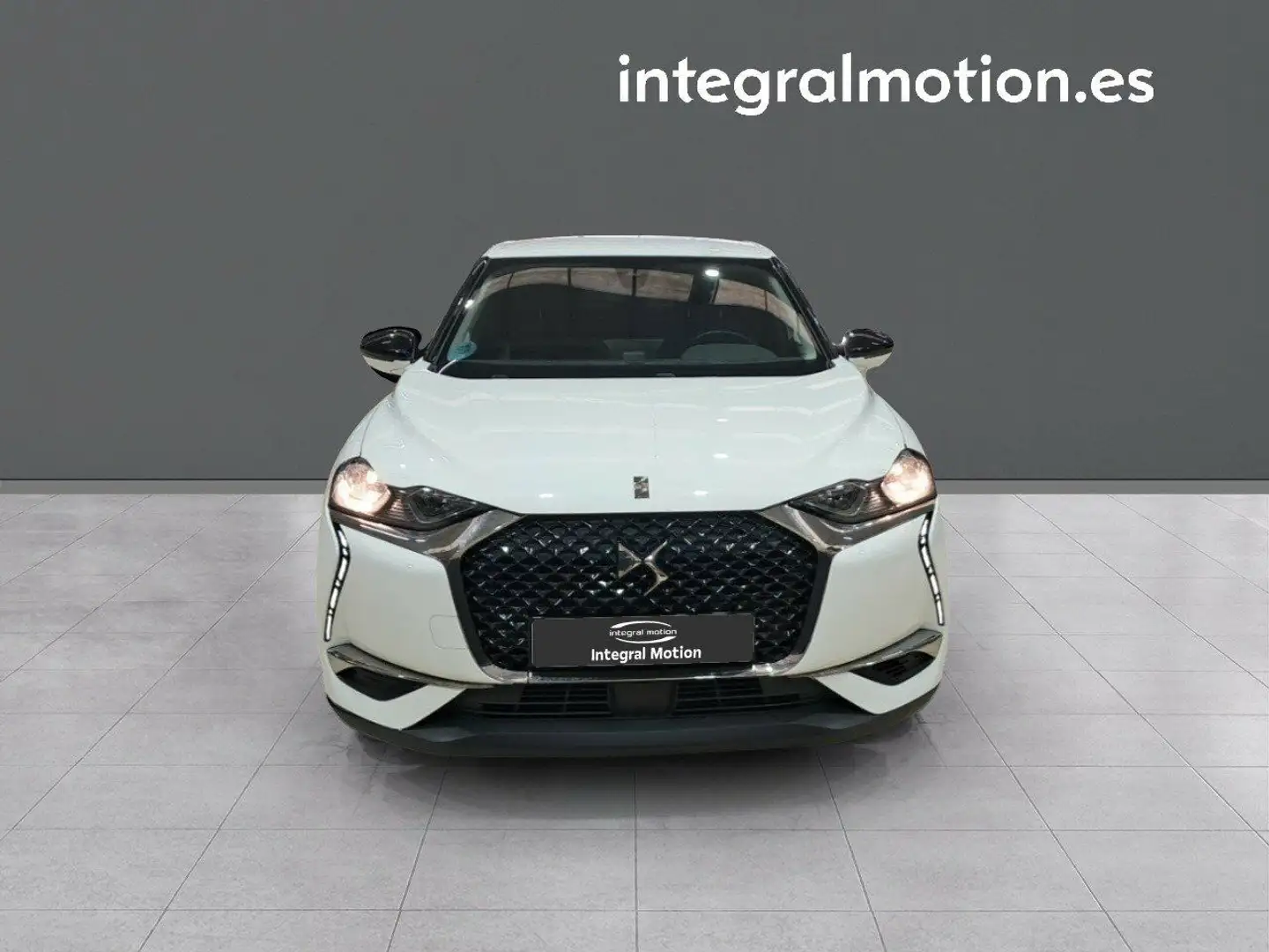 DS Automobiles DS 3 BlueHDi 73 kW Manual SO CHIC Blanc - 2
