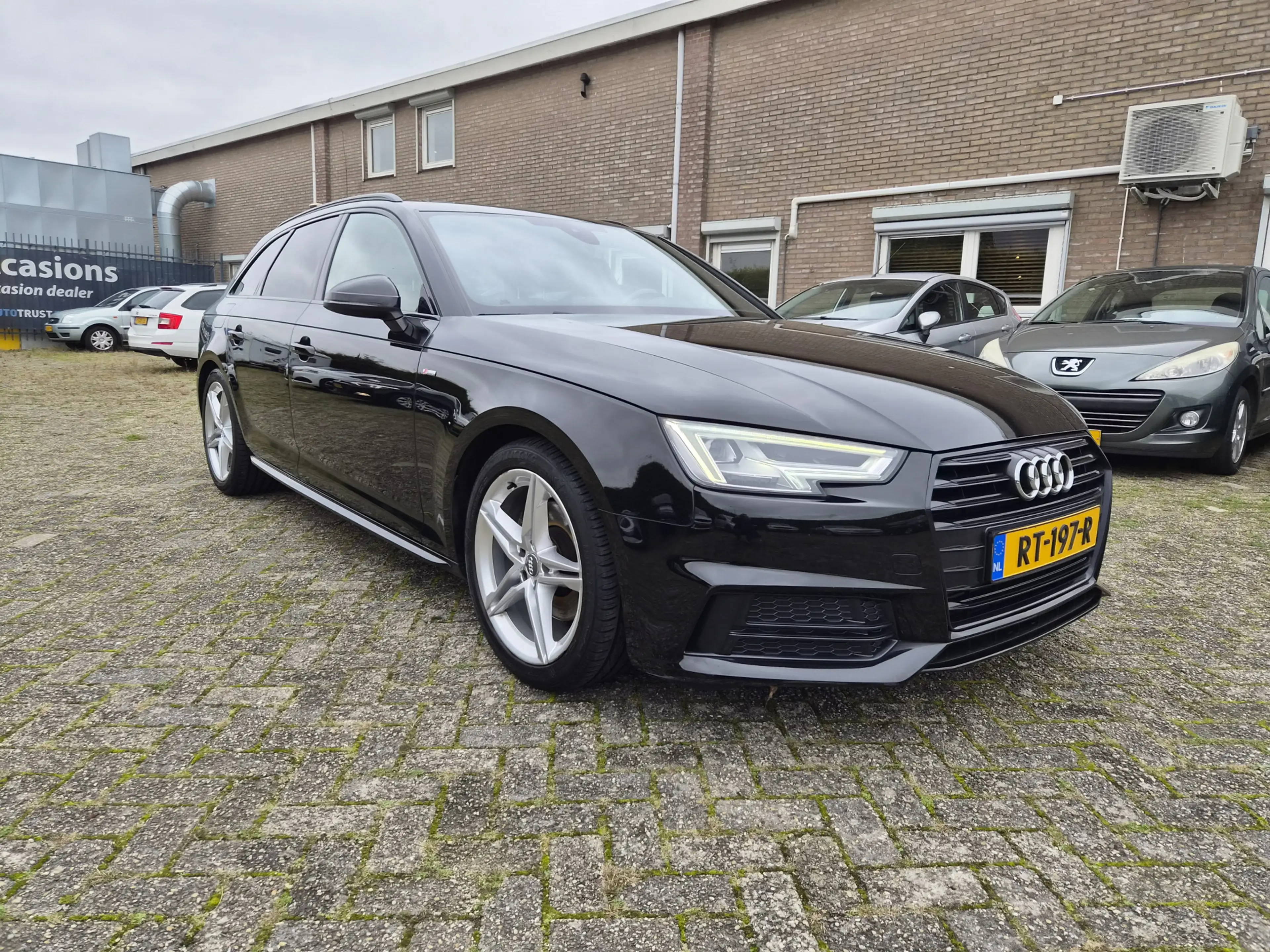 Audi A4 Avant 2.0 TFSI MHEV Sport S line black edition ✅19 — photo 3
