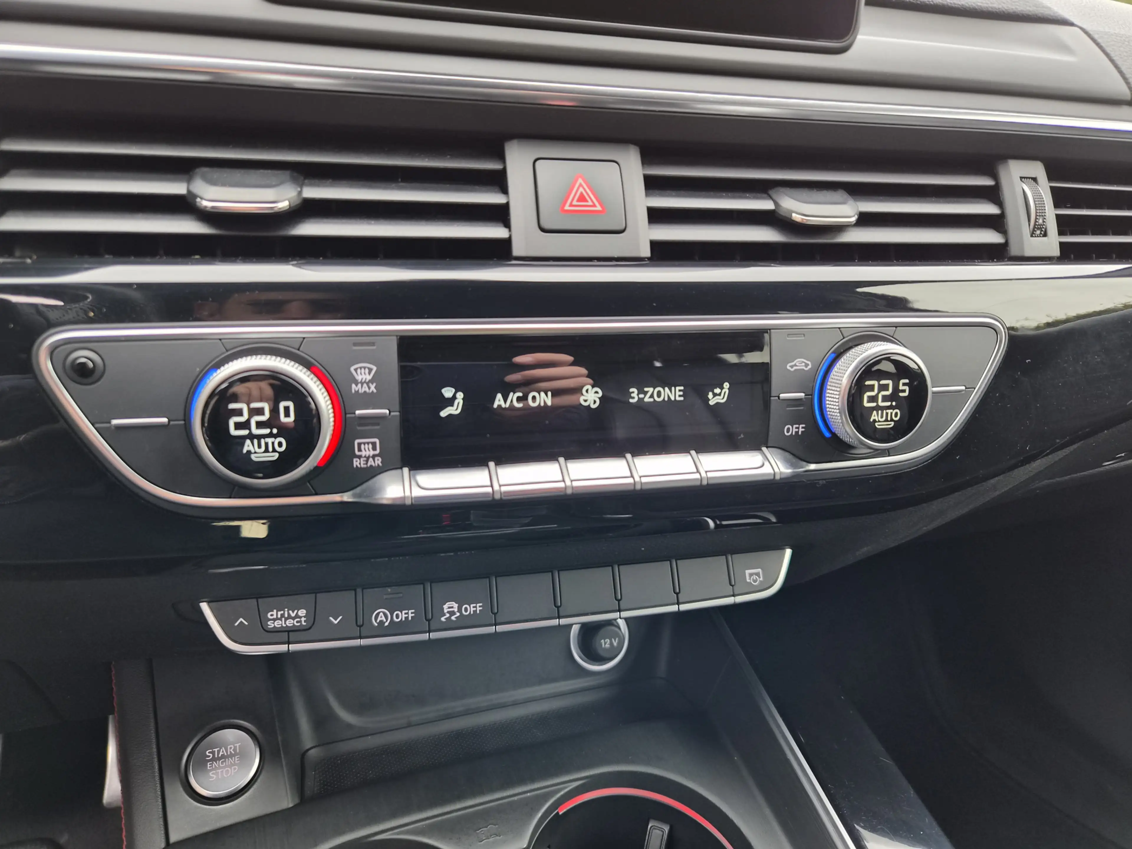 Audi A4 Avant 2.0 TFSI MHEV Sport S line black edition ✅19 — photo 39