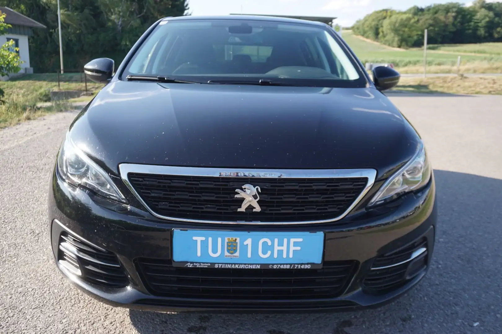 Peugeot 308 1.5 BlueHDi 100 FAP Access Schwarz - 1