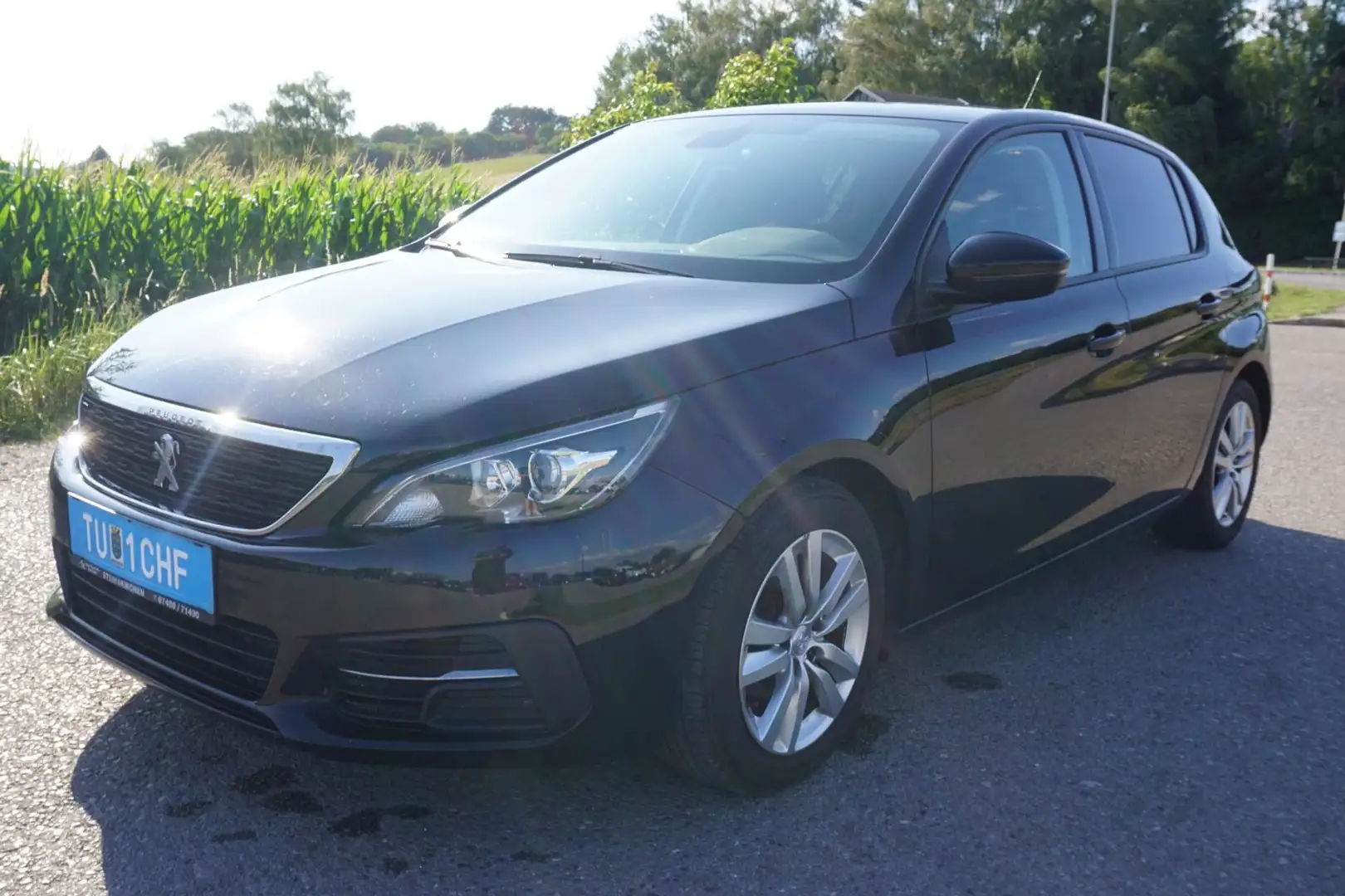 Peugeot 308 1.5 BlueHDi 100 FAP Access Schwarz - 2