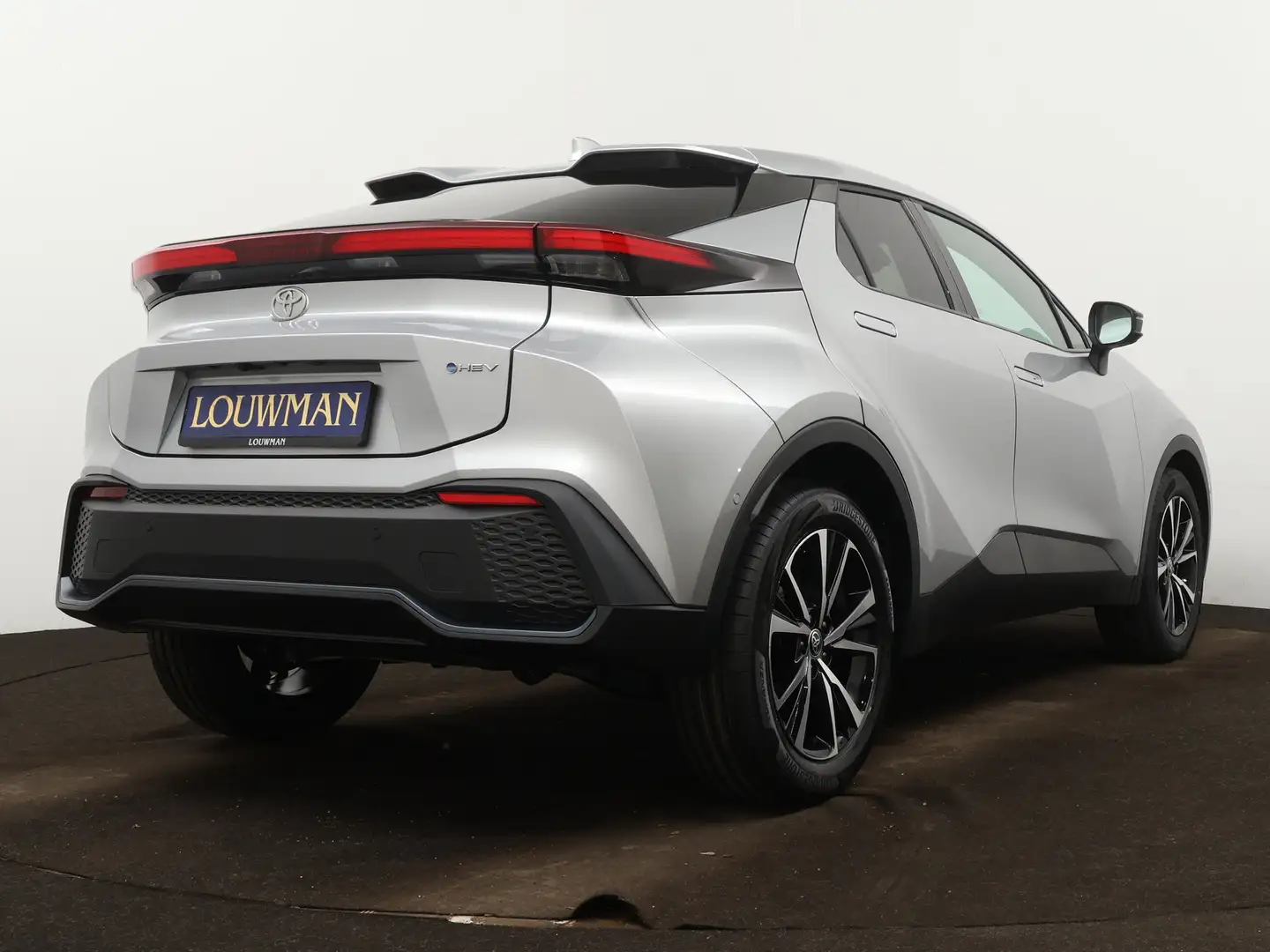 Toyota C-HR 1.8 Hybrid First Edition | Dodehoekdetectie | Appl Zilver - 2