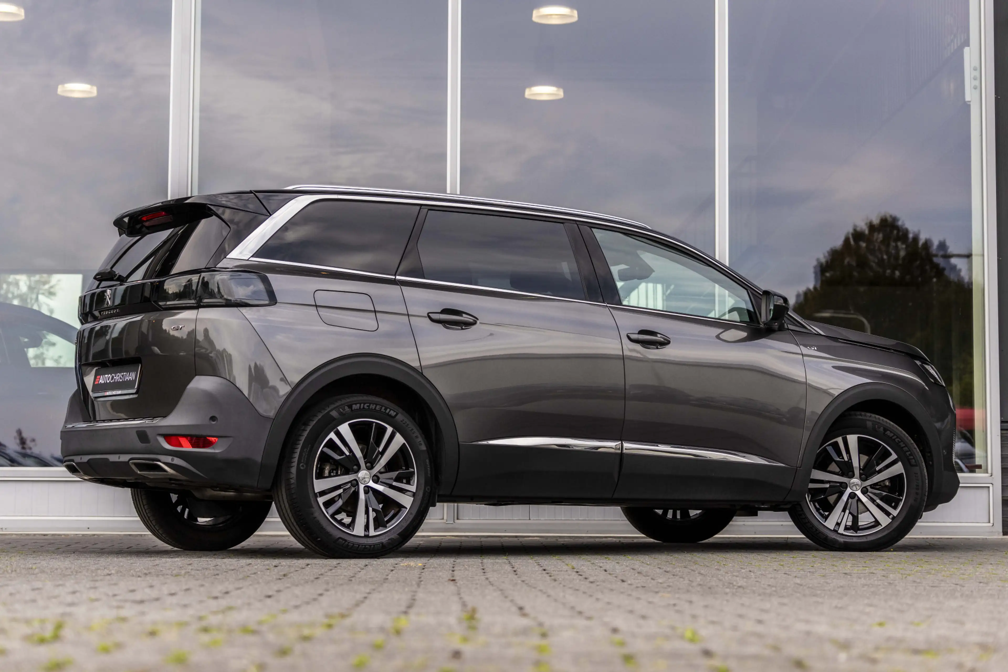 Peugeot 5008 1.2 PureTech GT 7P | Pano | CAM | NL auto — photo 2