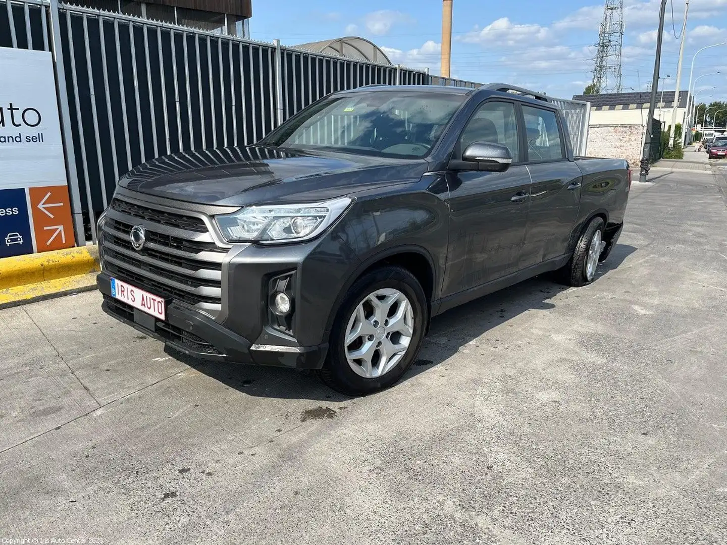 SsangYong Musso 2.2D 4X4 SPORT | EXPORT/MARCHAND UNIQUEMENT Gris - 2