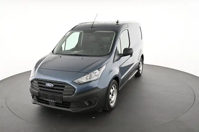 Ford Transit Connect view 11
