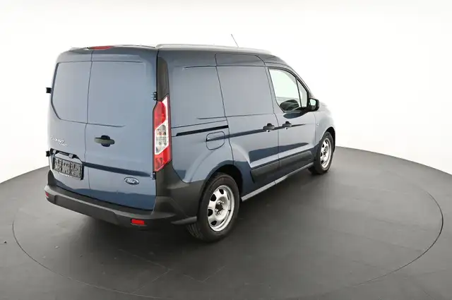 Ford Transit Connect view 2