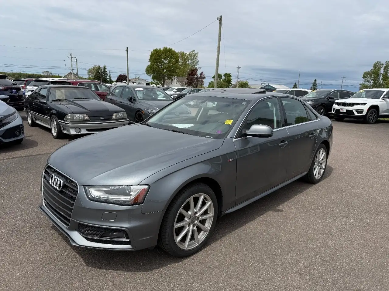 Audi A4 photo Audi A4