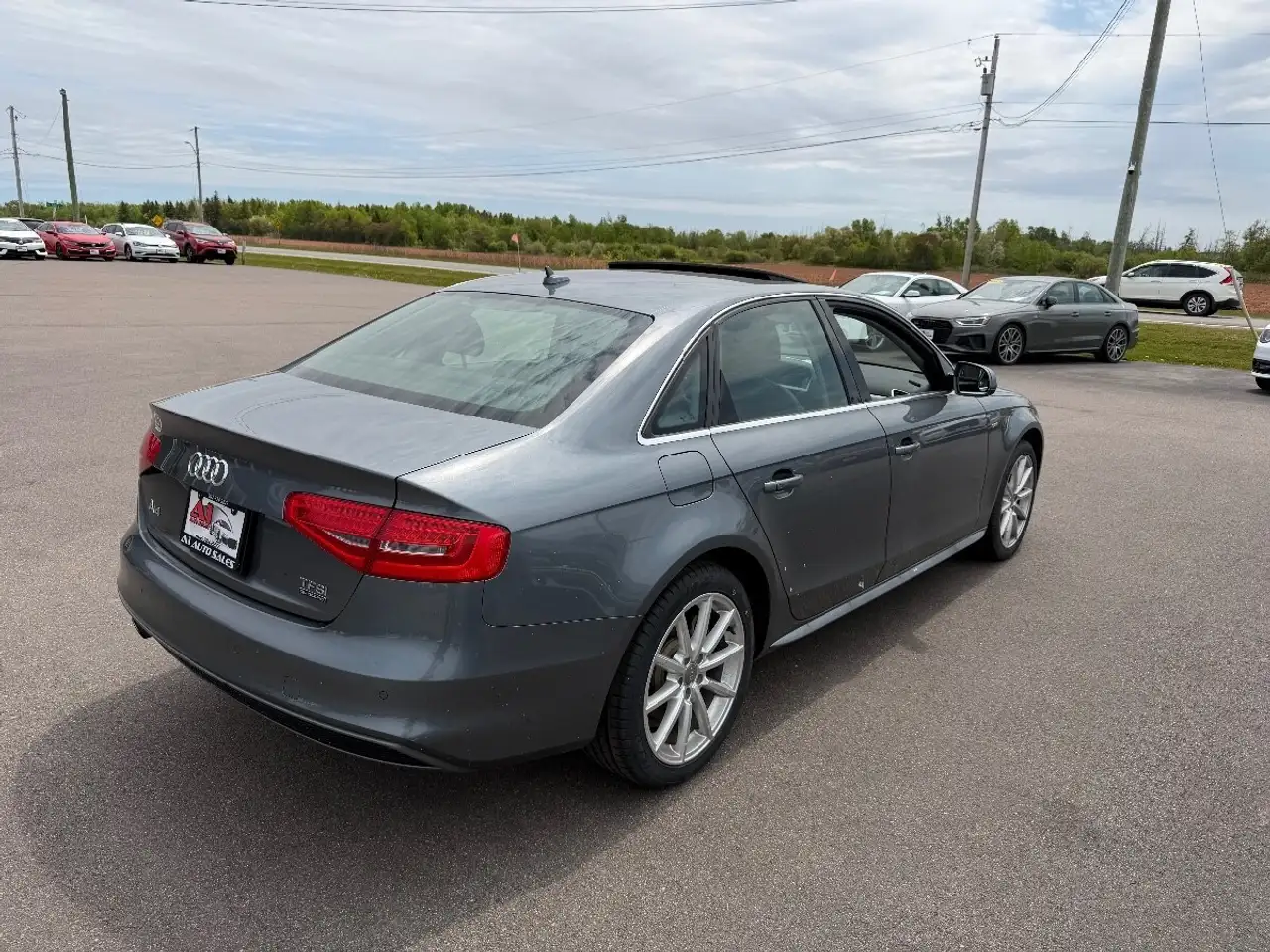 Audi A4 photo Audi A4