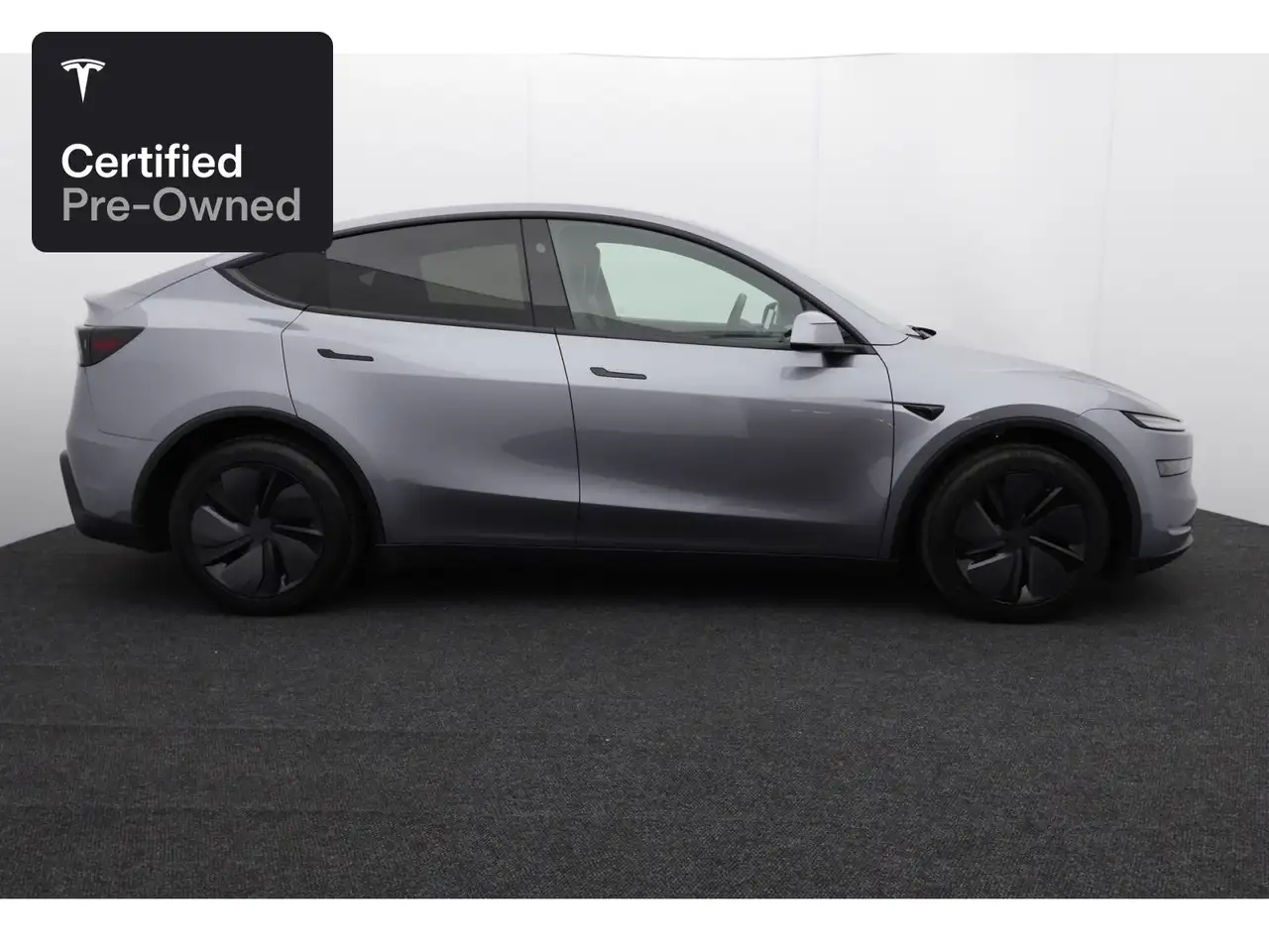 2026 Tesla Model Y Long Range AWD "Certified Pre-Owned", photograph 9