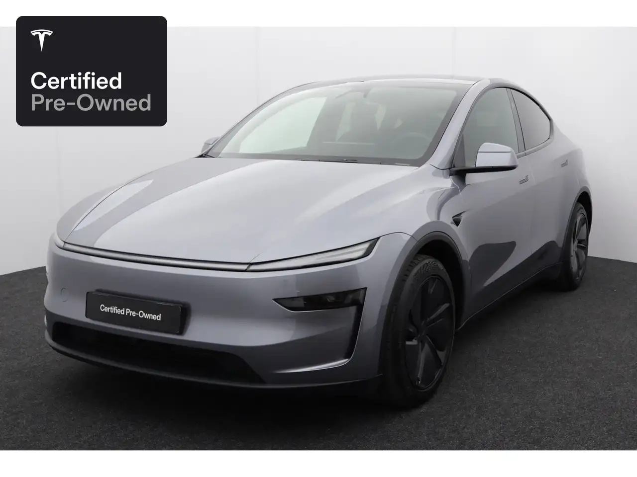 2026 Tesla Model Y Long Range AWD "Certified Pre-Owned", photograph 4