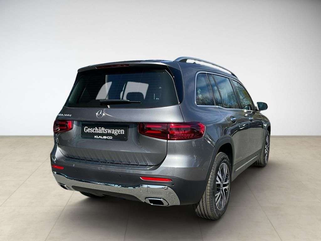 Mercedes-Benz GLB 200