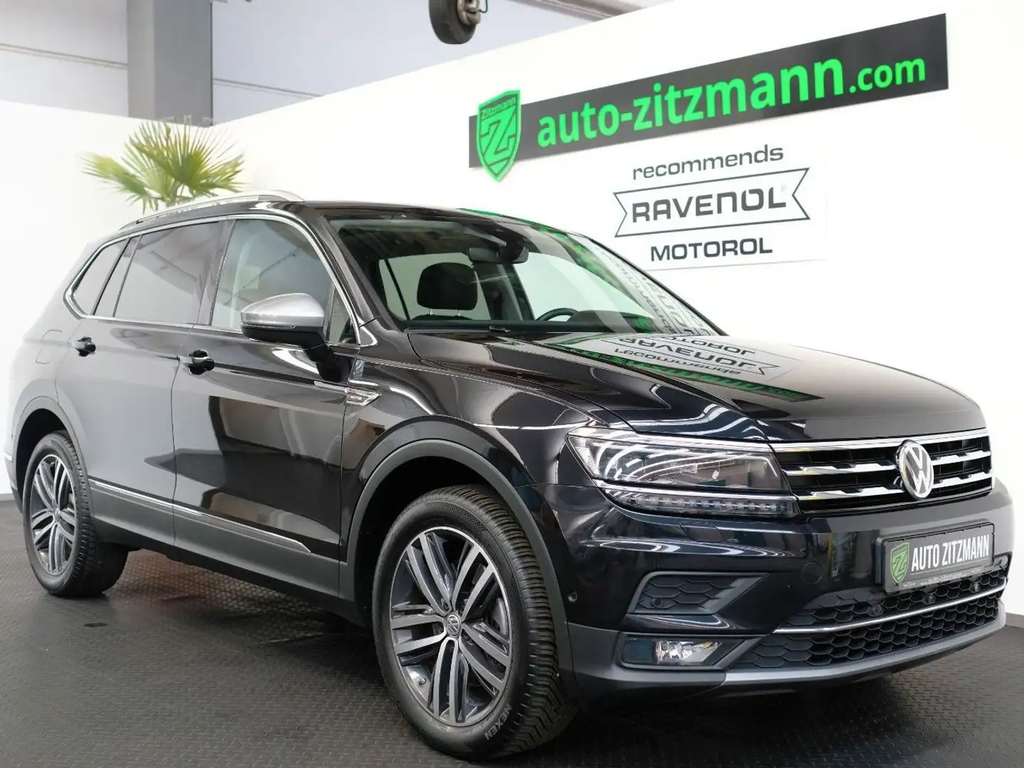 Volkswagen Tiguan Allspace ALLSPACE/HIGH/360°/4M/7-SITZER/HUD/STANDHZG/PANO Schwarz - 1