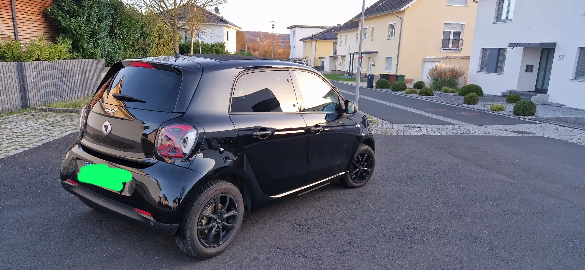 smart forFour EQ passion Schwarz - 2