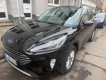 X Titanium  4x4/LED/ACC/B&O/AHK/190 PS/KAM