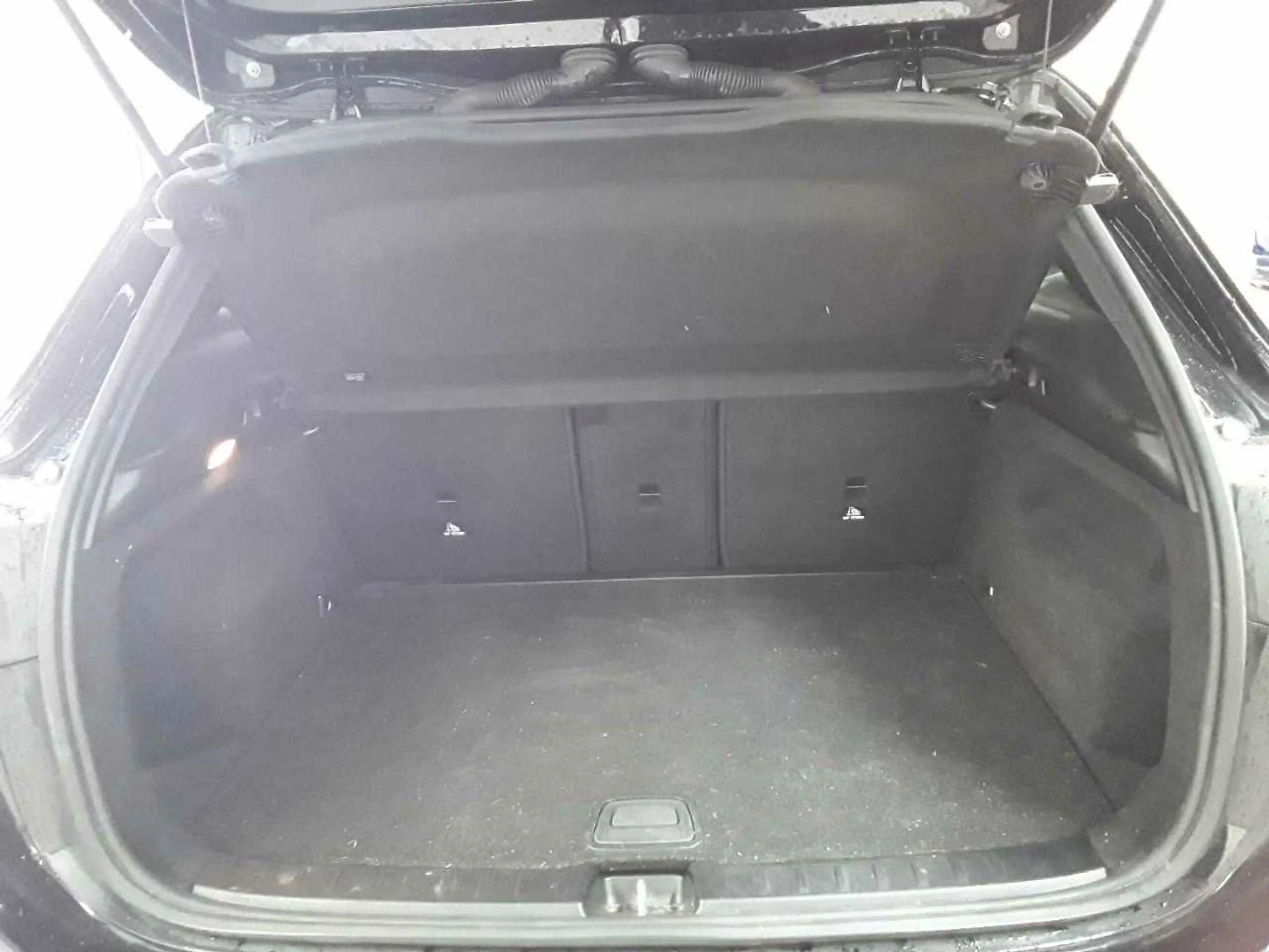 Mercedes-Benz GLA 200 GLA 200 4M-Progressive AHK PANO BusiP — photo 15