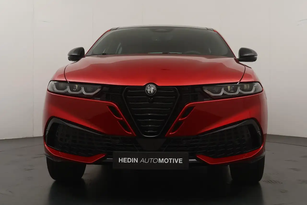 Alfa Romeo Tonale 2026 — фото 13