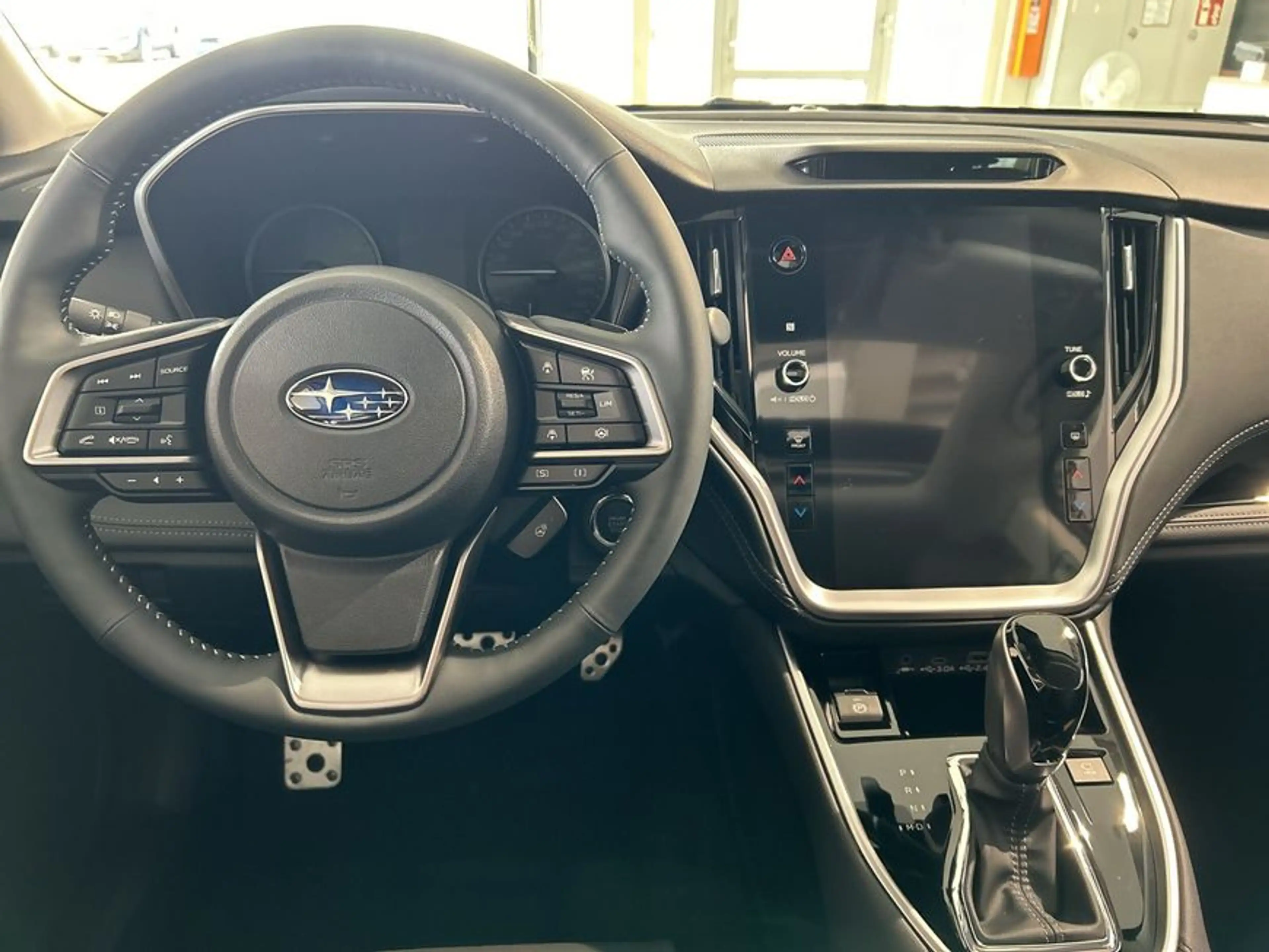 Subaru OUTBACK Outback 2.5i Platinum MJ25 — photo 11