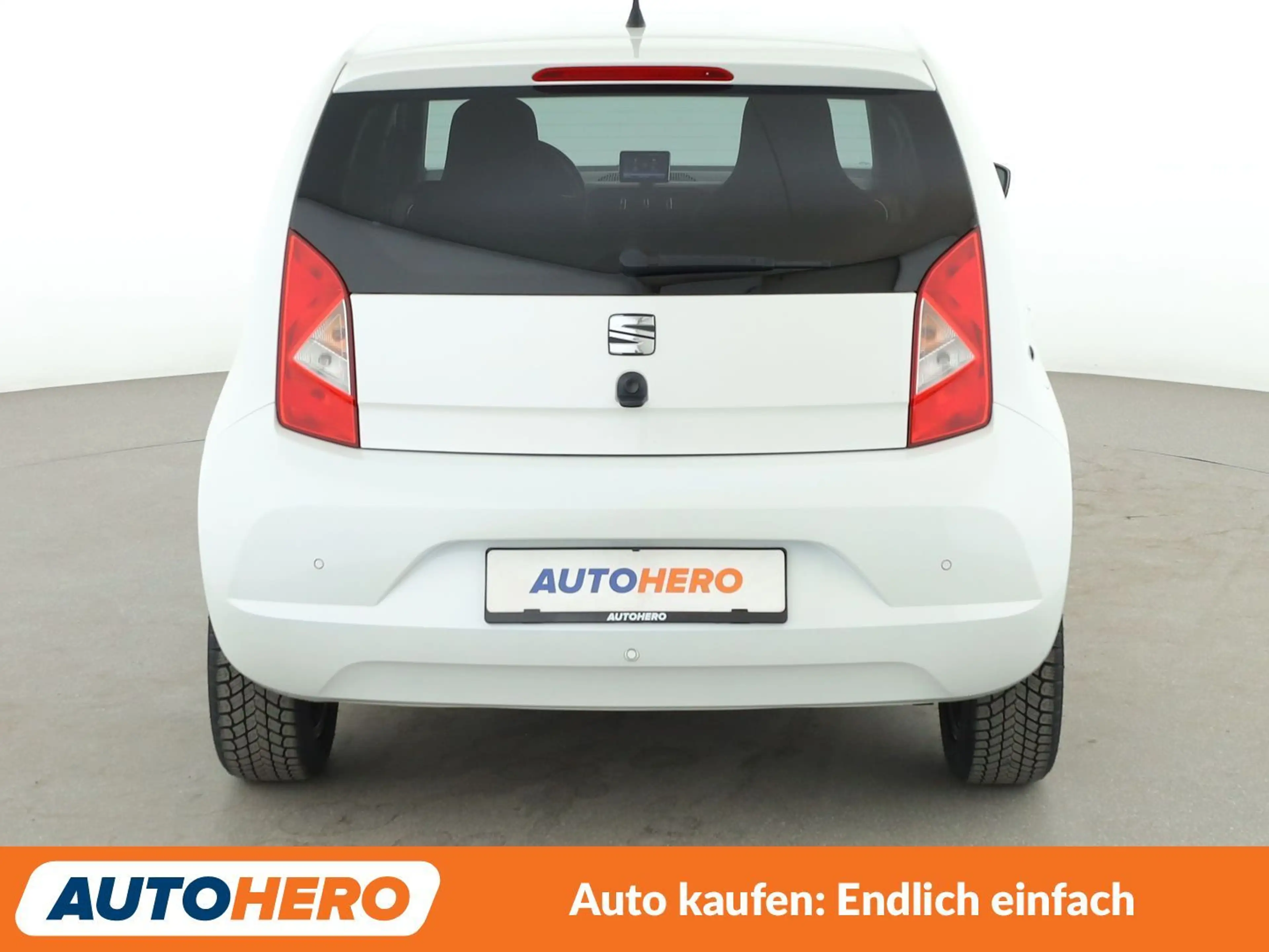 SEAT Mii 1.0 Chic*NAVI*TEMPO*PDC* — photo 5