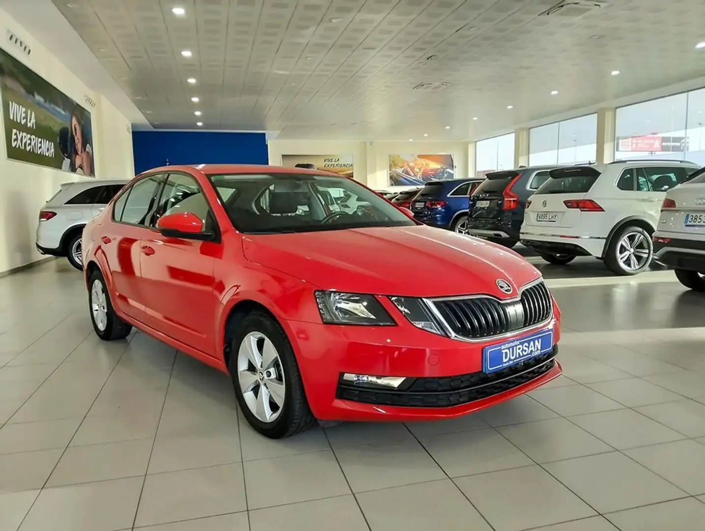 Skoda Octavia 1.0 TSI 85KW 115CV DSG Like Rojo - 1