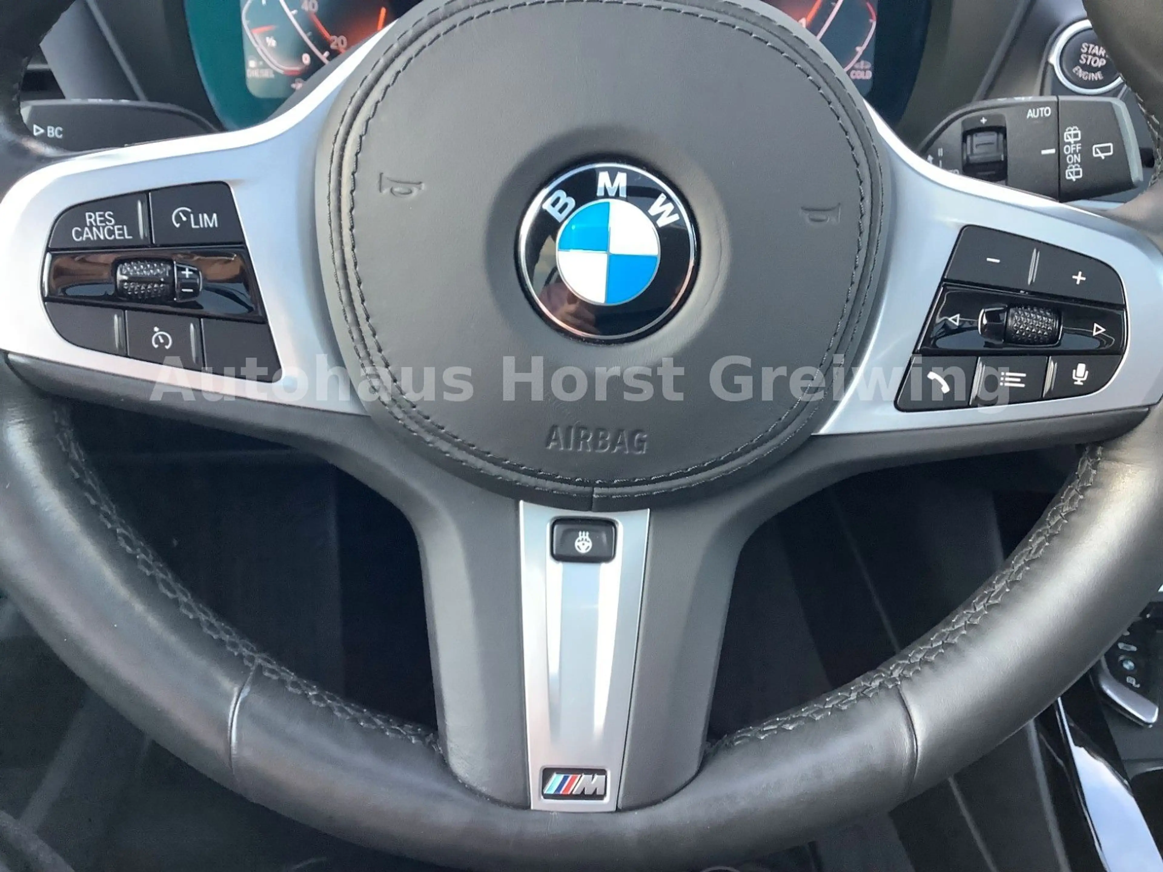 BMW X3 xDrive 20 d xLine Pano HUD AHK Standhzg Kamer — photo 2