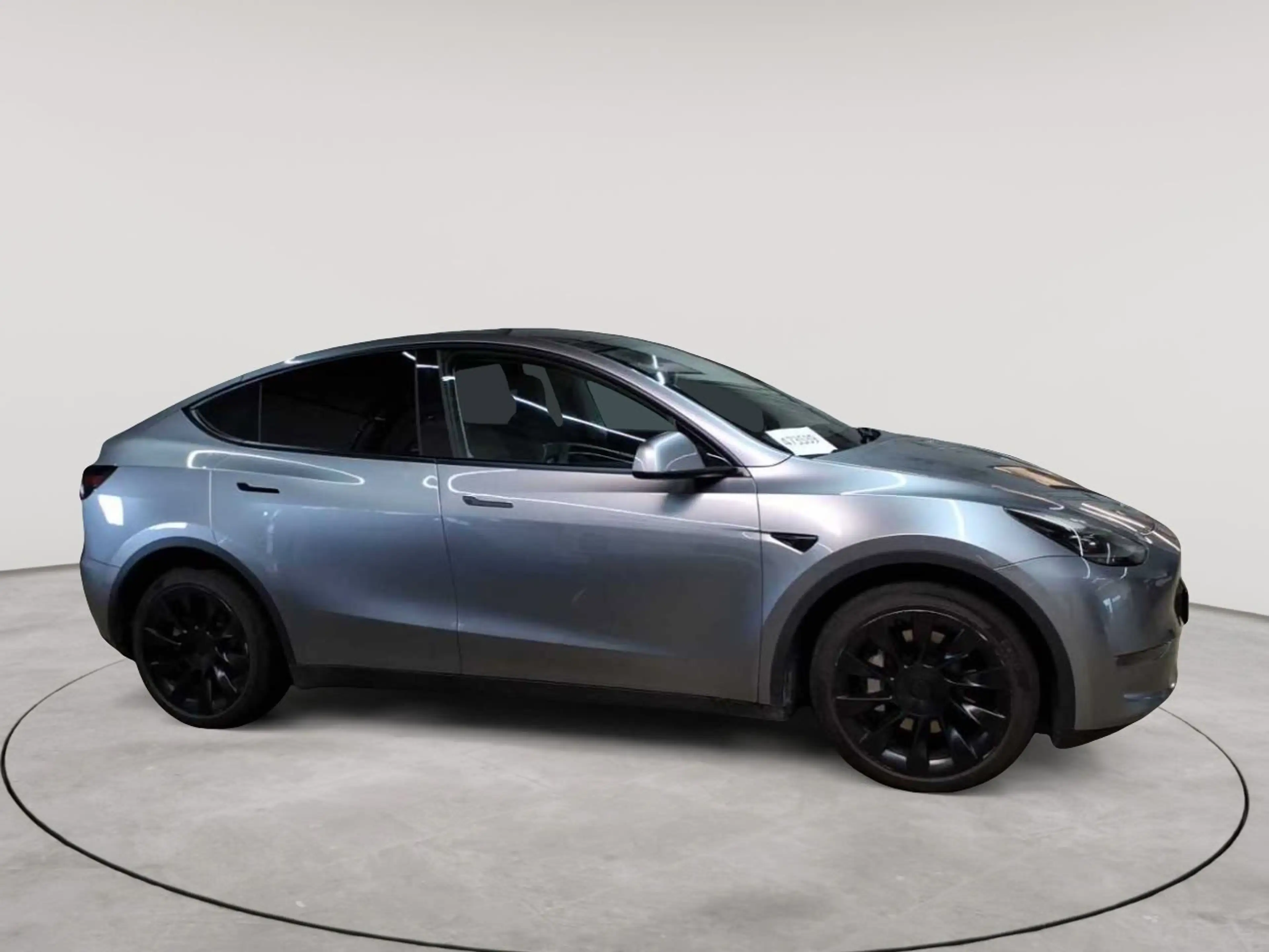Tesla Model Y Model Y Long Range Dual Motor AWD — photo 3