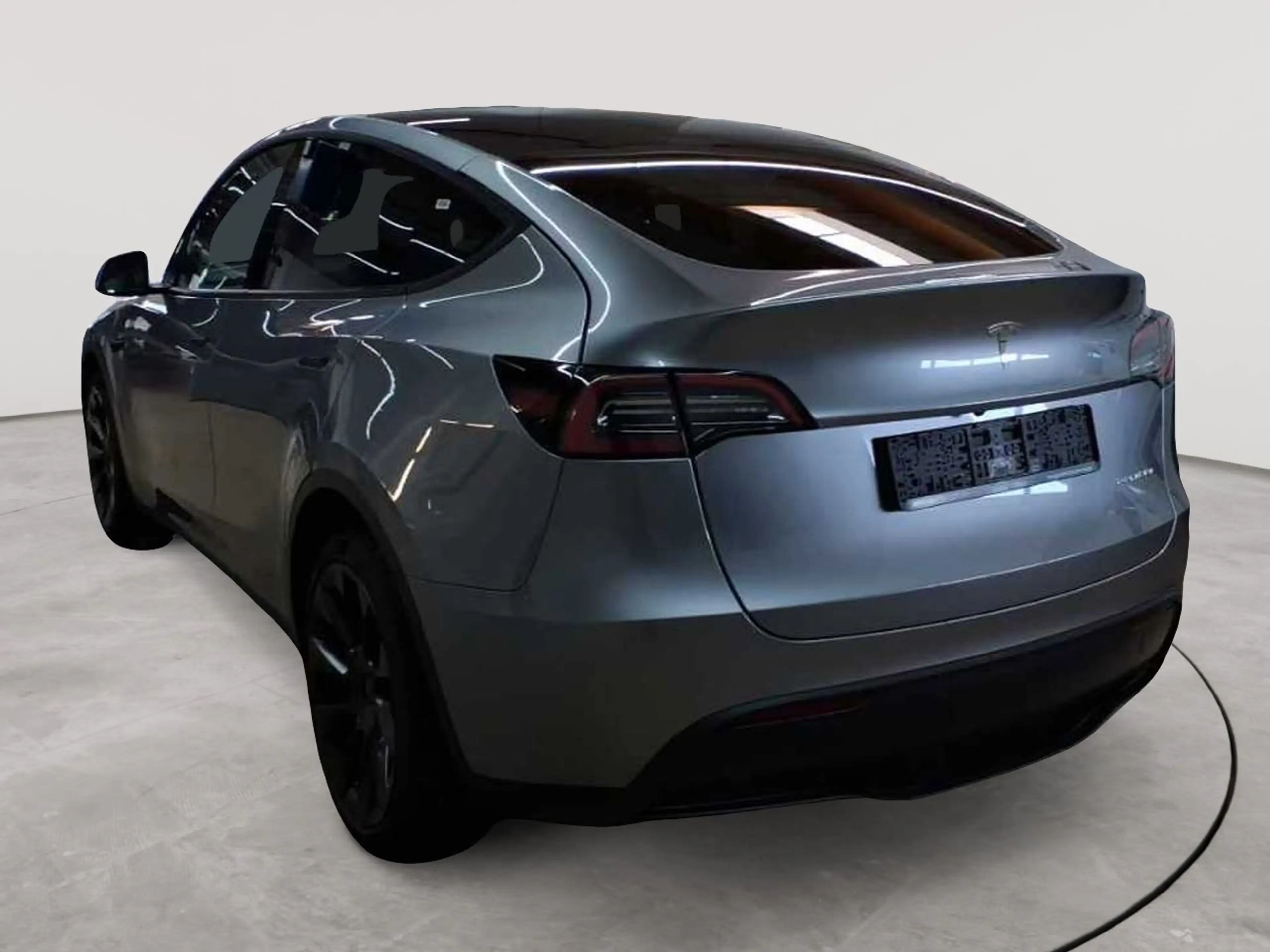 Tesla Model Y Model Y Long Range Dual Motor AWD — photo 5