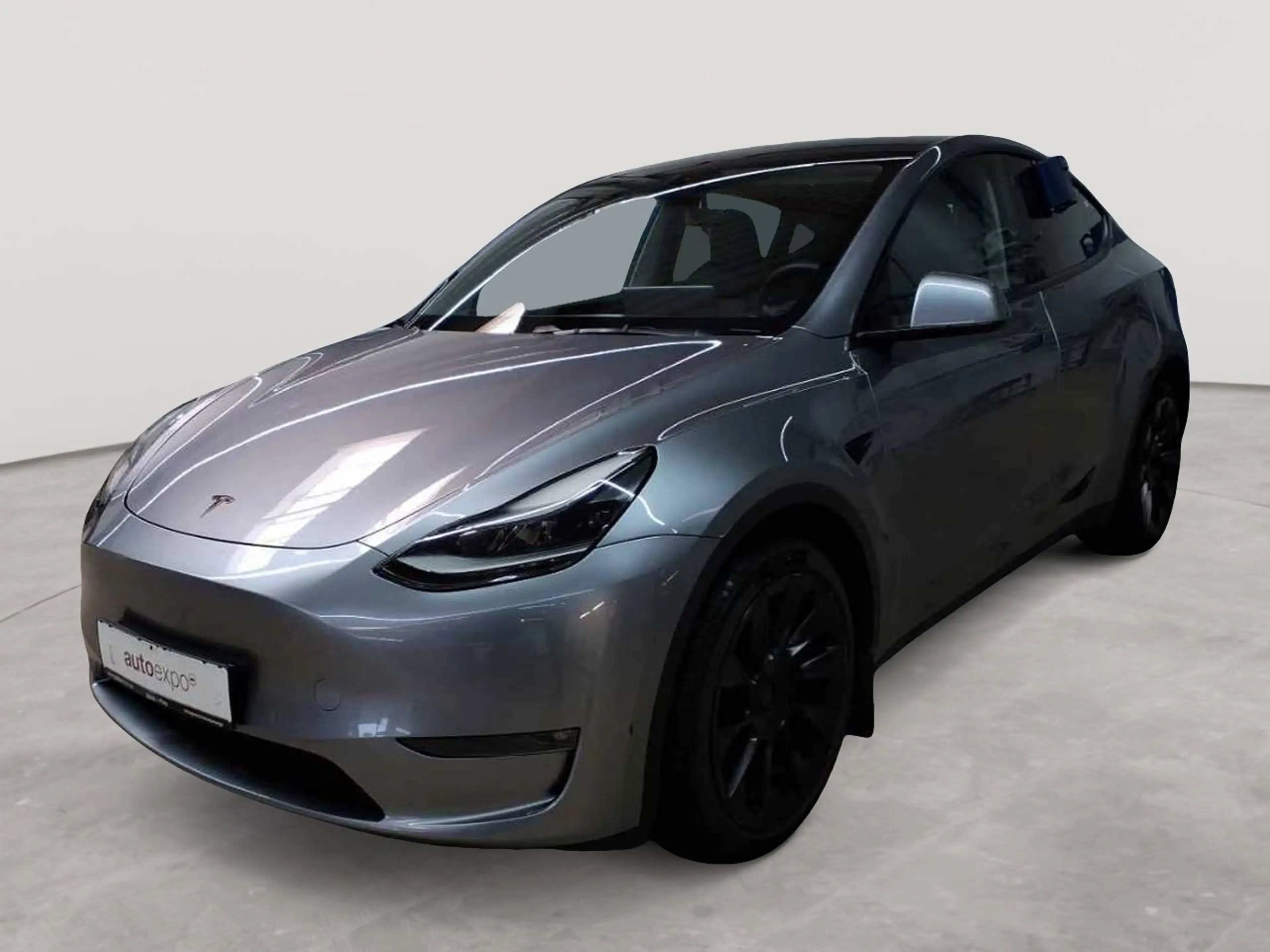 Tesla Model Y Model Y Long Range Dual Motor AWD — photo 2