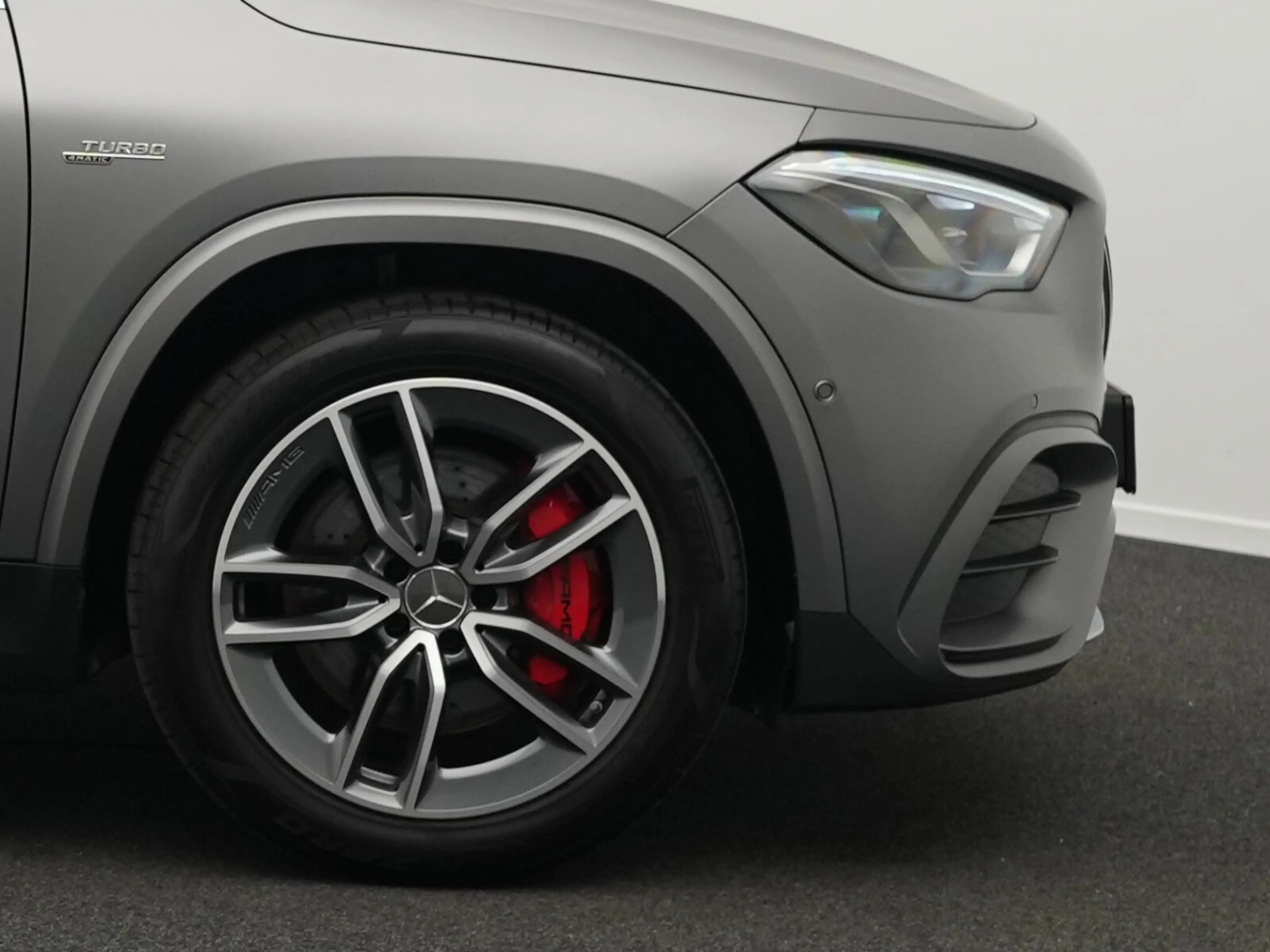 Mercedes-Benz GLA 35 AMG GLA 35 AMG 4M Multi+Pano+Burm+EasyPack AMG Line — photo 8