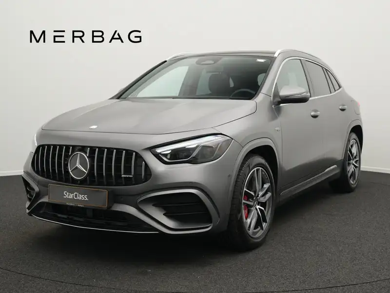 MERCEDES-BENZ Gla