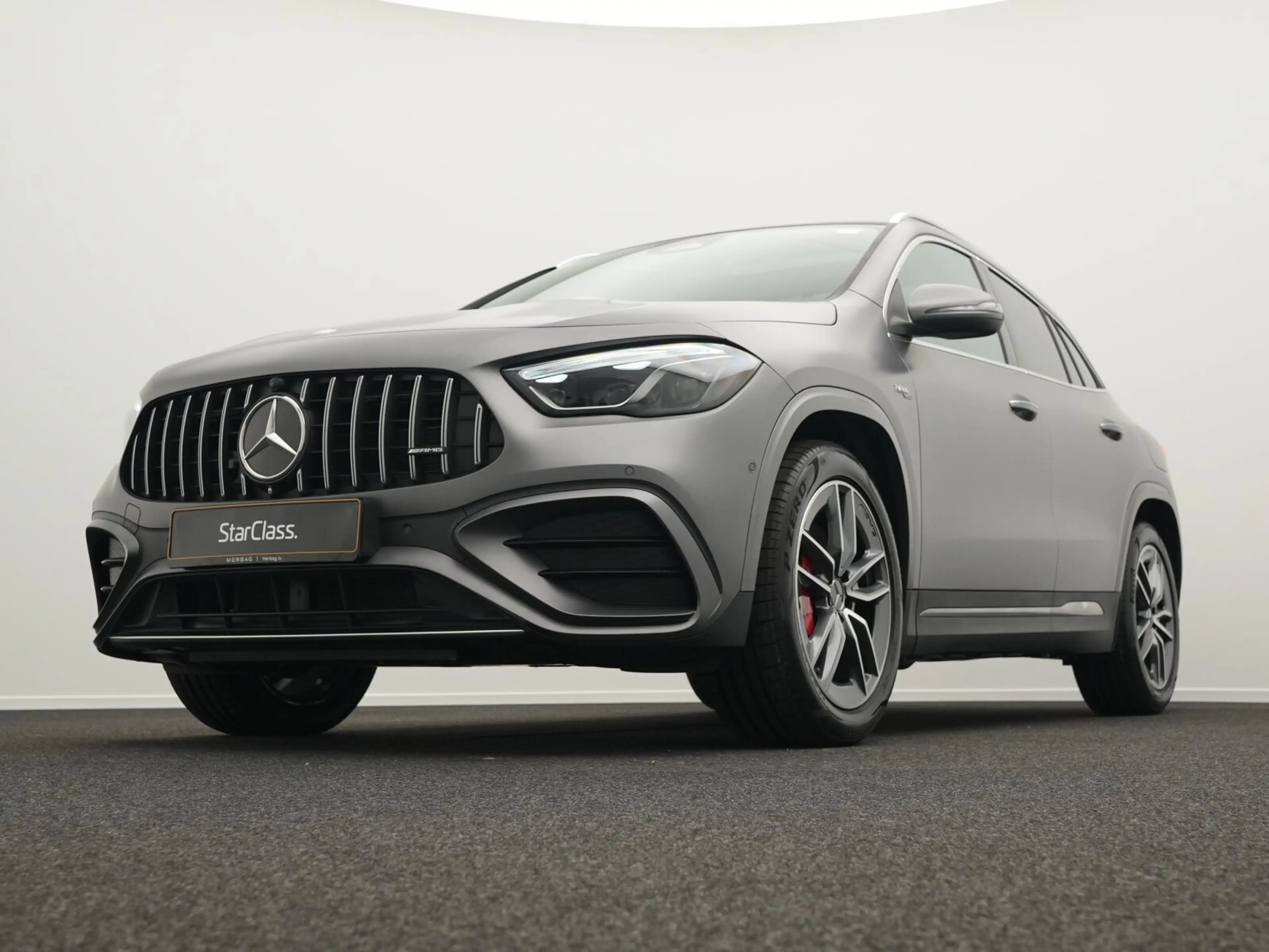 Mercedes-Benz GLA 35 AMG GLA 35 AMG 4M Multi+Pano+Burm+EasyPack AMG Line — photo 10