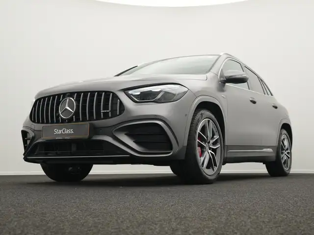 Mercedes-Benz Gla Class view 10