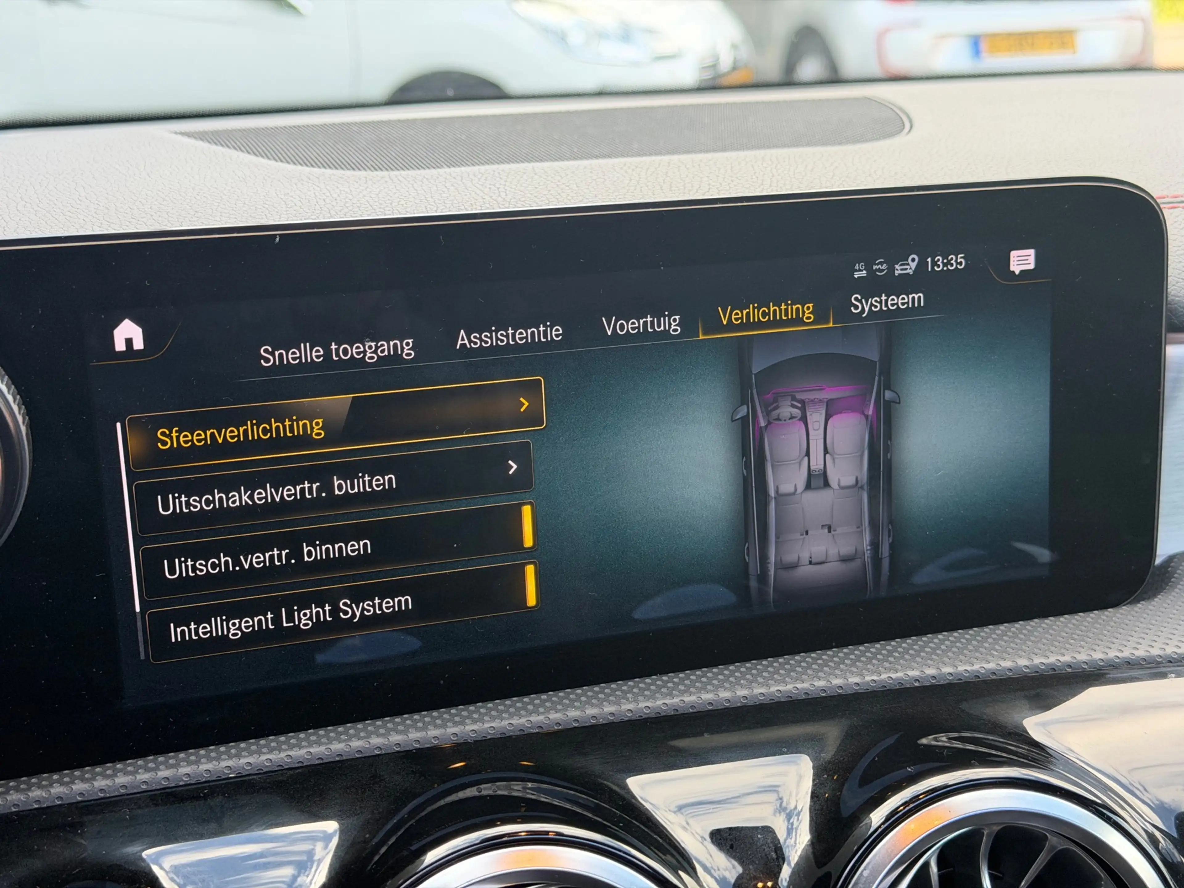 Mercedes-Benz CLA 180 AMG | Pano | Memory | Sfeer | Camera — photo 25