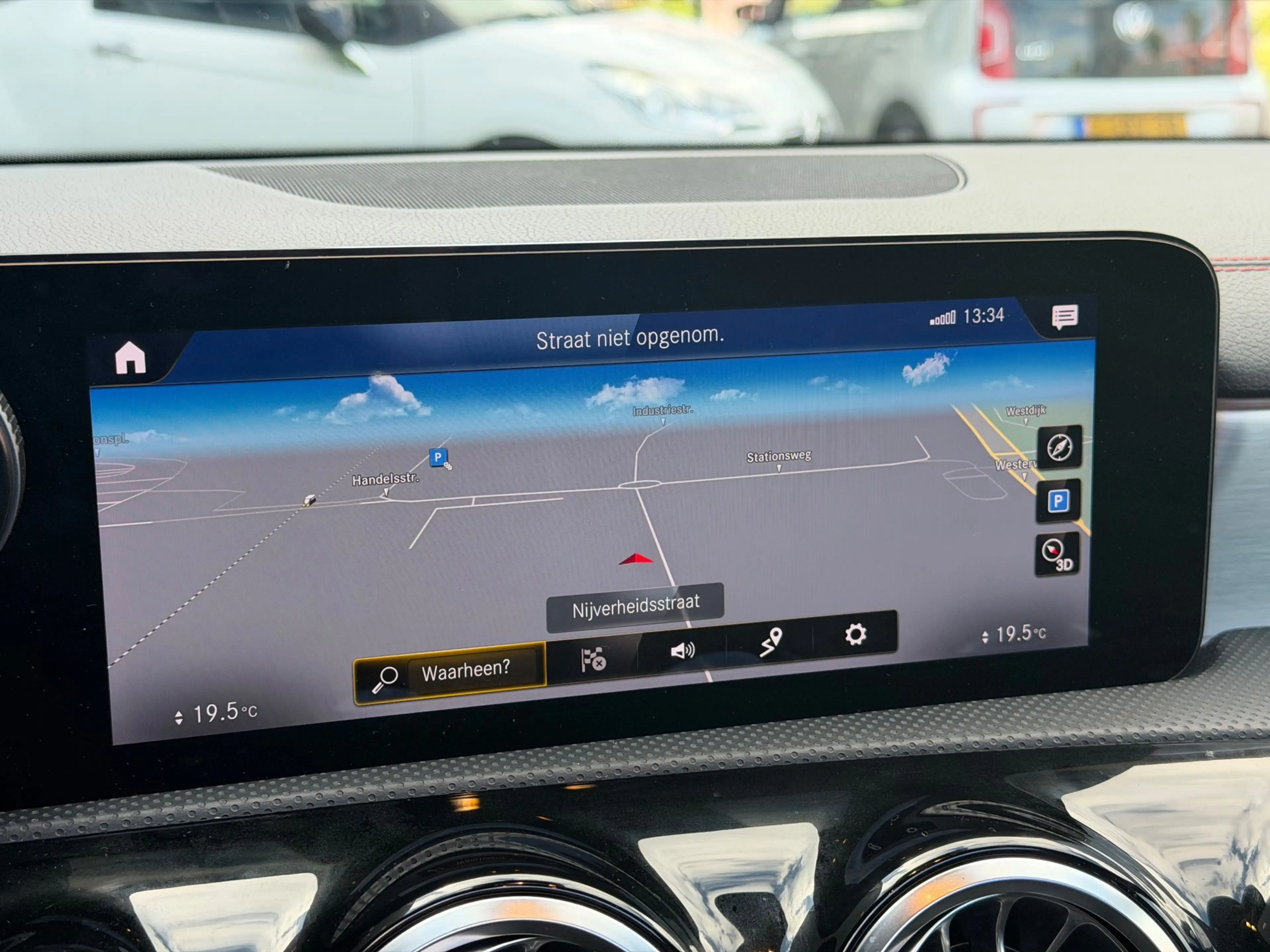 Mercedes-Benz CLA 180 AMG | Pano | Memory | Sfeer | Camera — photo 20