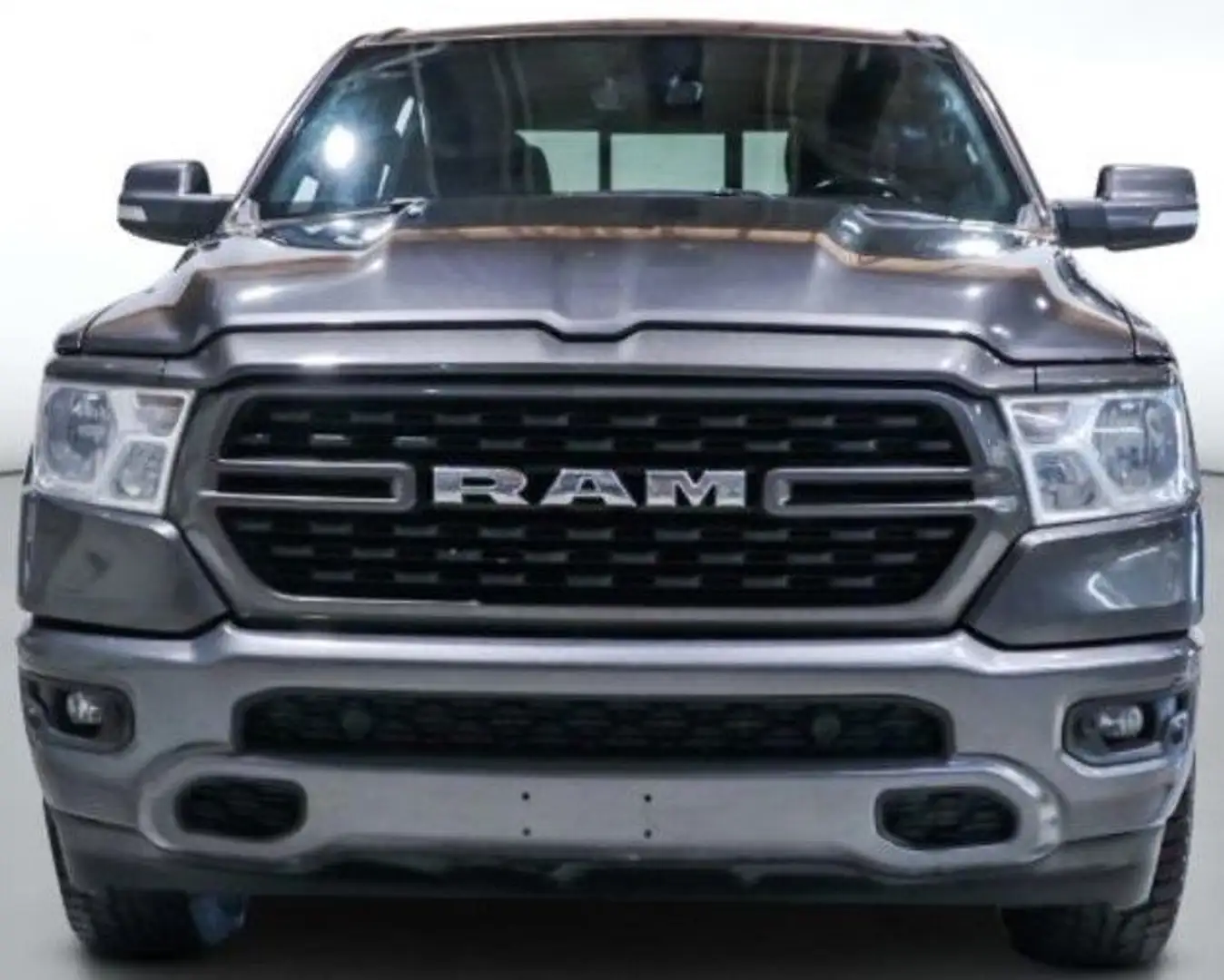Dodge RAM BIG HORN 2022 Grigio - 2