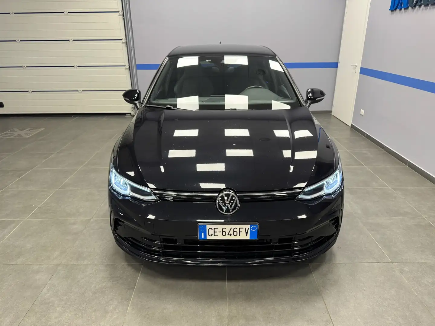 Volkswagen Golf Golf 2.0 tdi R-Line 150cv DSG RETROCAMERA-ITALIANA Negro - 2