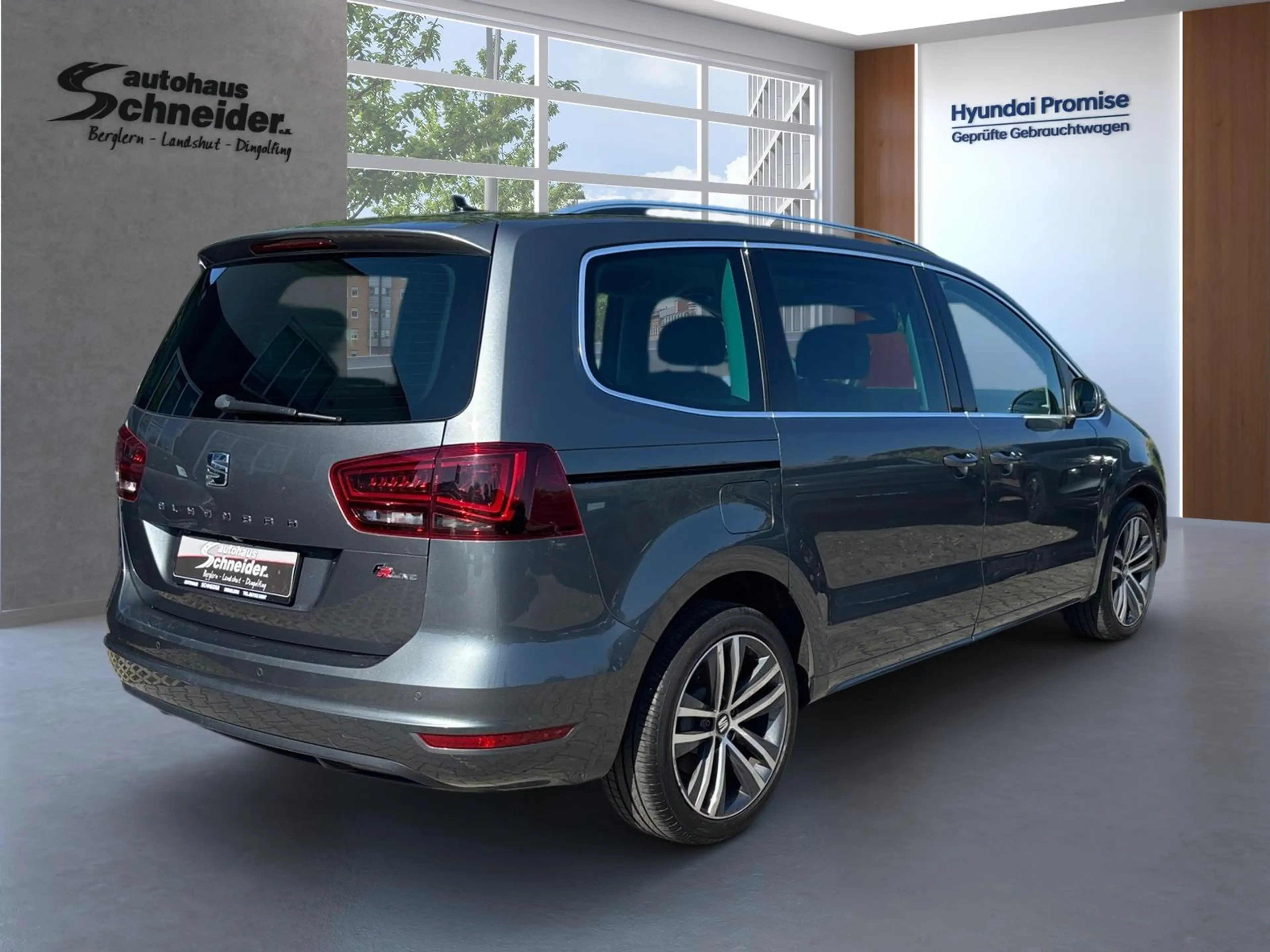 SEAT Alhambra 1.4 TSI FR-LINE AHK/NAVI/KAMERA/WINTER-PAKET — photo 4