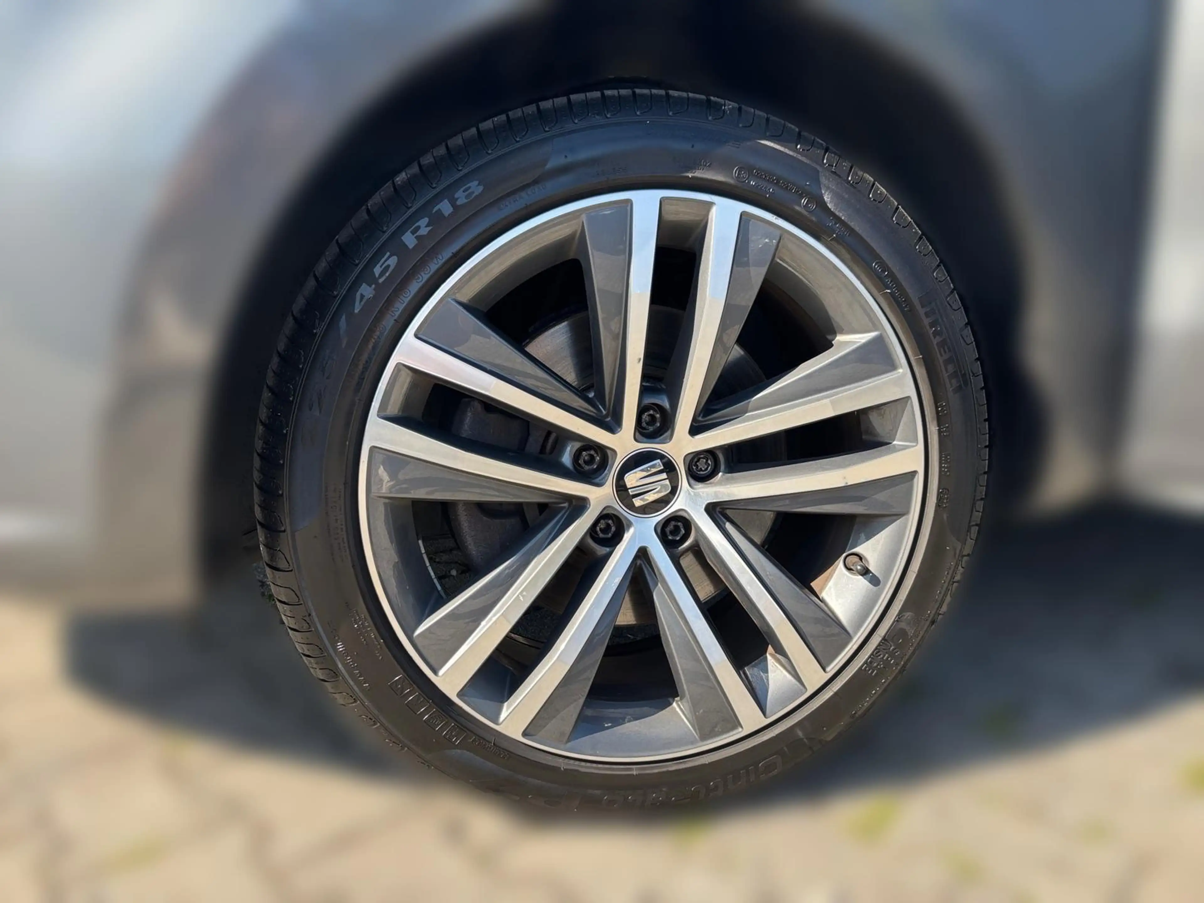SEAT Alhambra 1.4 TSI FR-LINE AHK/NAVI/KAMERA/WINTER-PAKET — photo 6