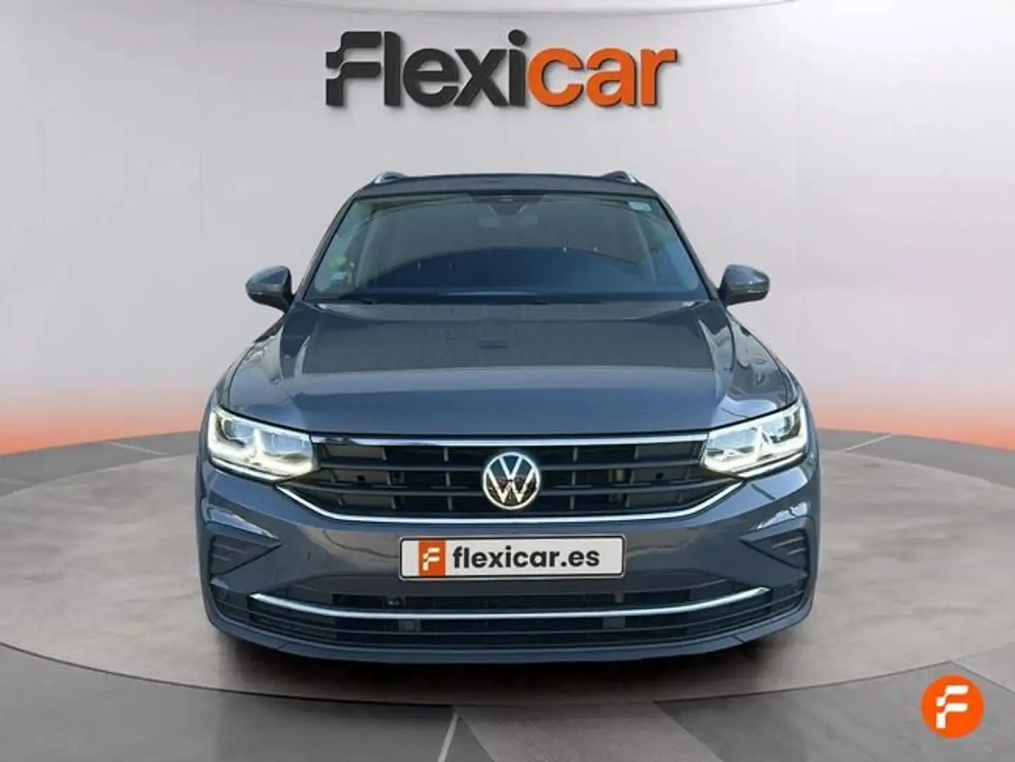 Volkswagen Tiguan Life+2.0+TDI+110kW+%28150CV%29+DSG Gris - 2