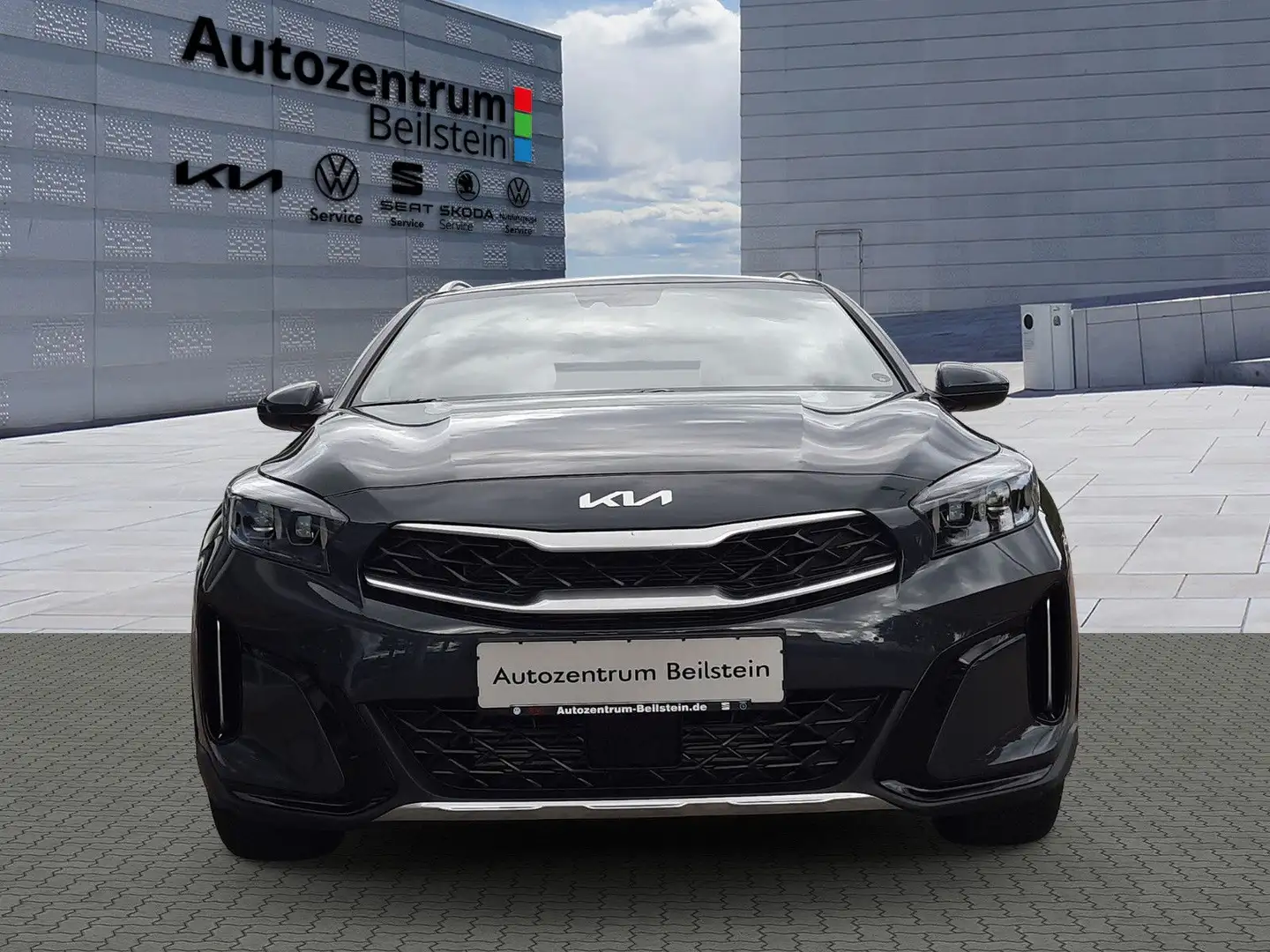 Kia XCeed 1,5 T-GDI DCT Vision Komfort Klima Navi Grau - 2