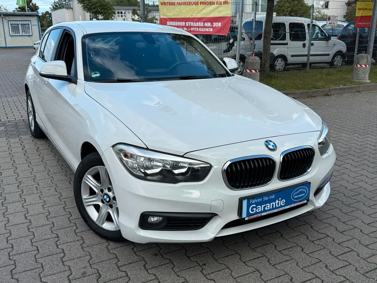 BMW 116 i 1 Lim. 5-trg. 116 i Advantage*MFL*6.G*PDC** Blanc - 1