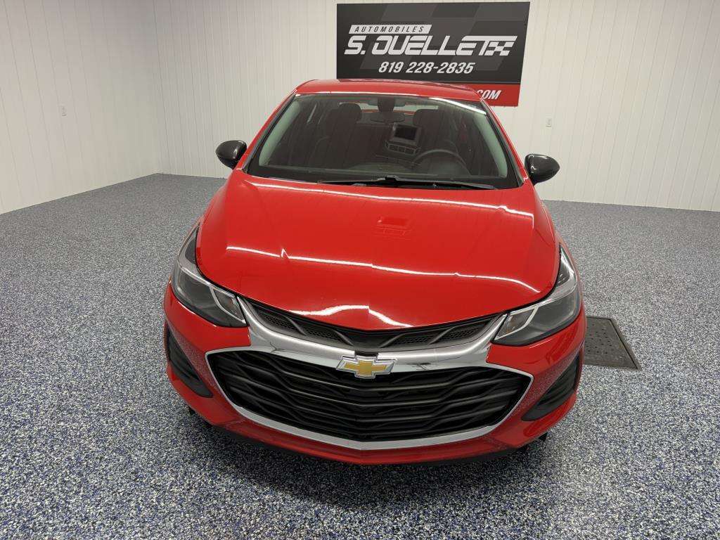 2019 Chevrolet Cruze LT BAS KM — снимка 1