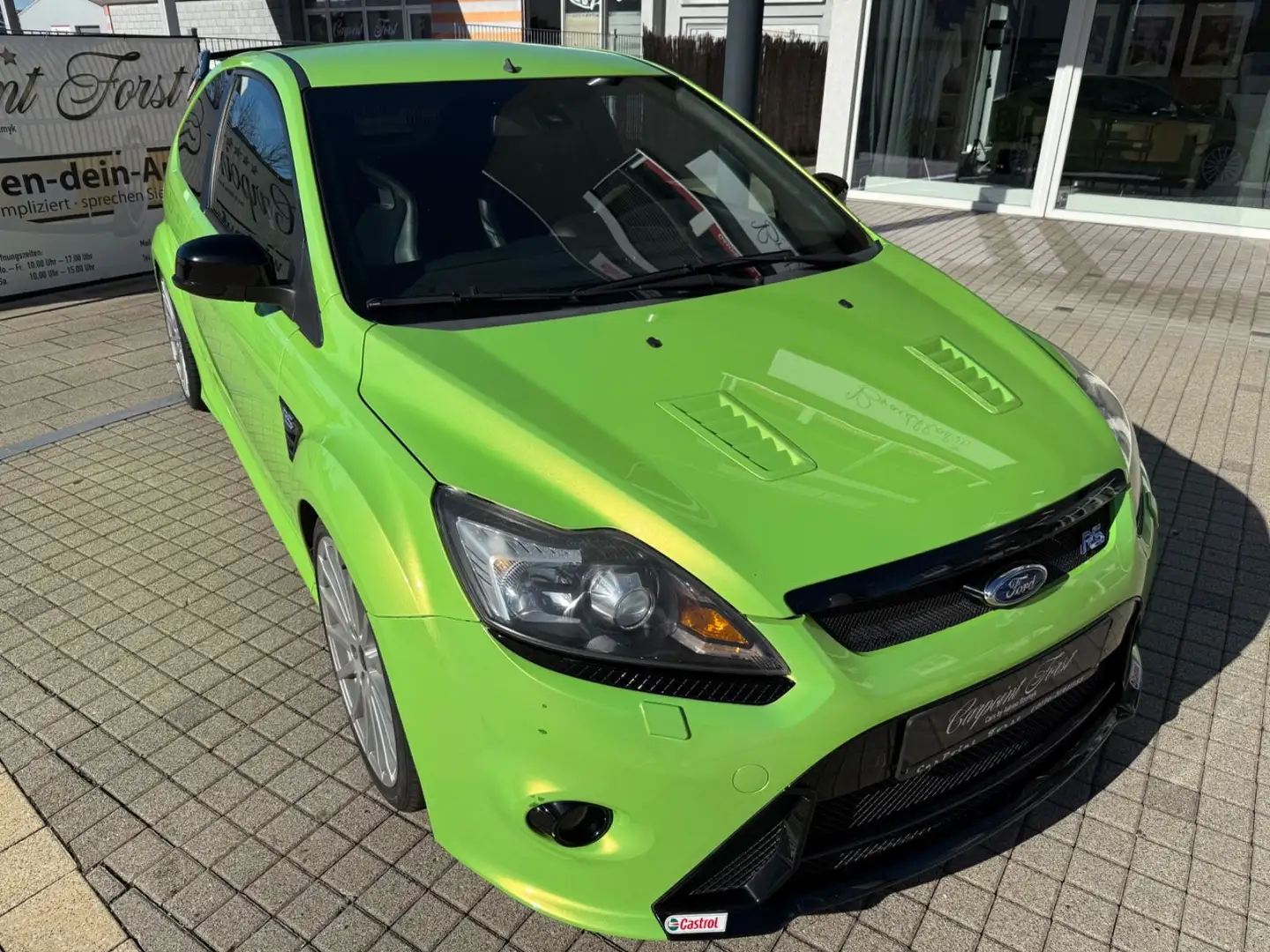 Ford Focus Lim. RS,ULTIMATE GREEN, HG, H&R, Hifonics Grün - 2