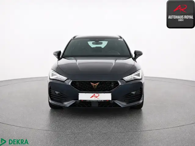 Cupra Leon view 8