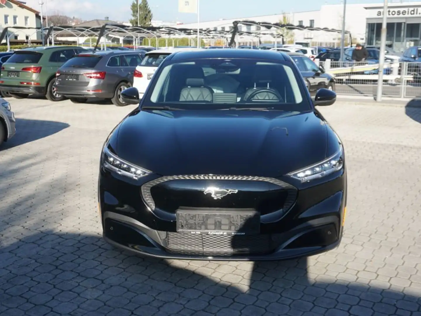 Ford Mustang Mach-E Extended Range *2022er+TOPAUSSTATTUNG* Schwarz - 2