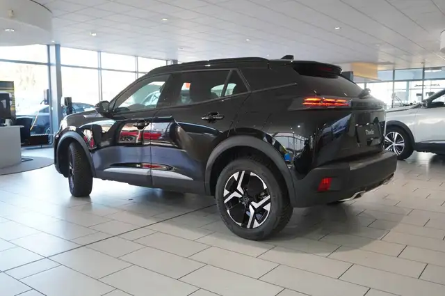 Peugeot 2008 view 11