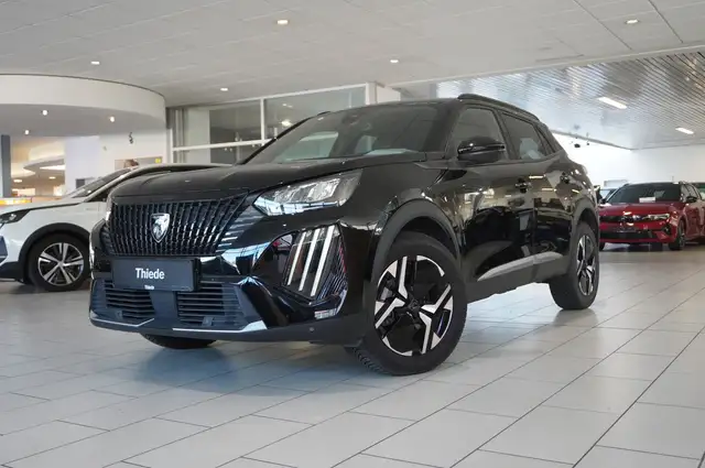 Peugeot 2008 view 4