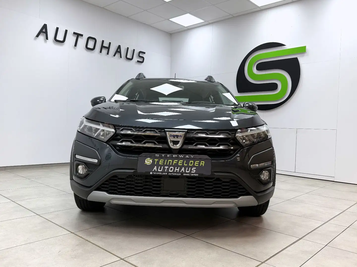 Dacia Sandero III Stepway Comfort*Temp*Mfl*Klima* Gris - 2