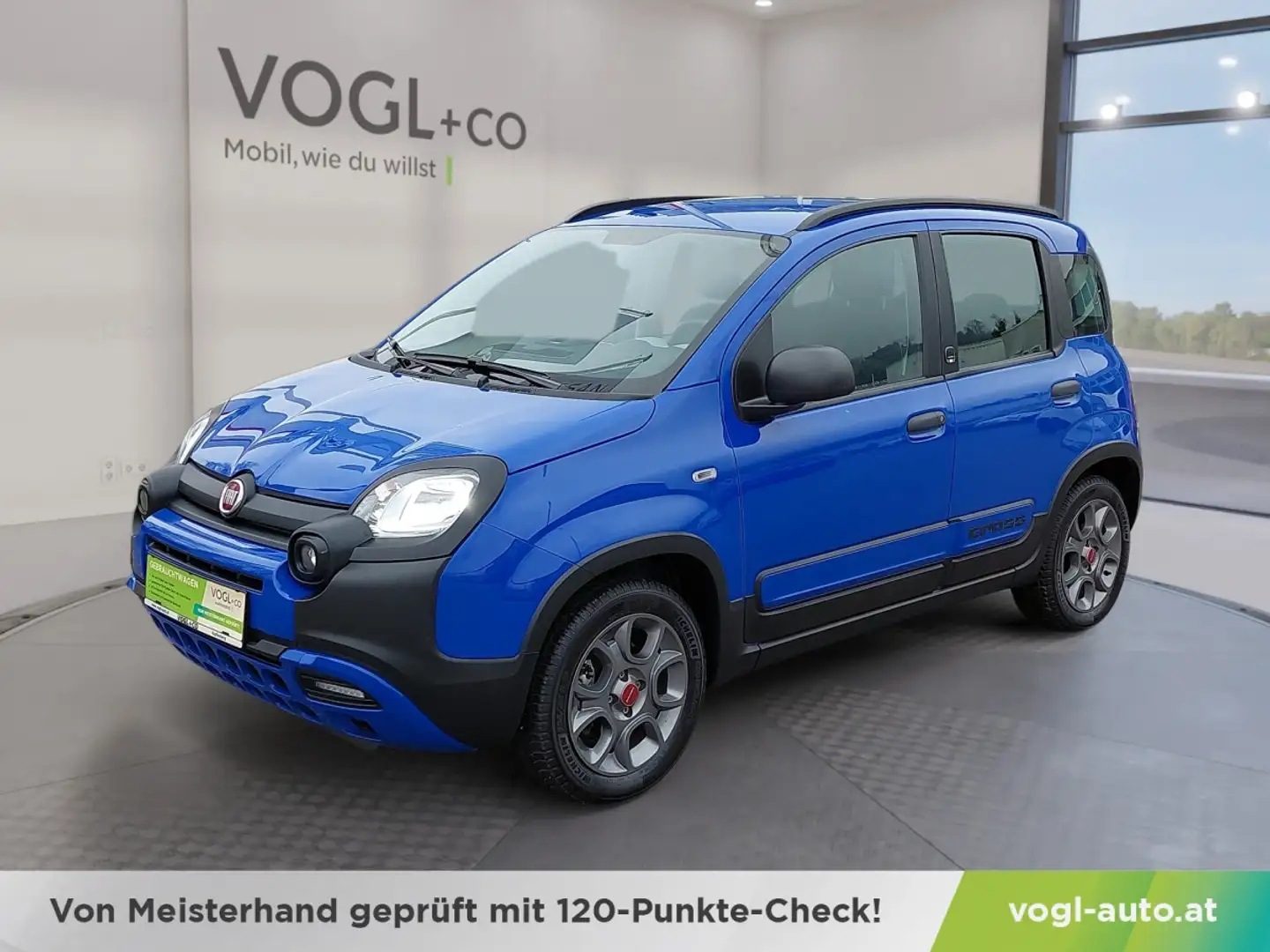 Fiat Panda City Cross FireFly Hybrid 70 Blau - 1