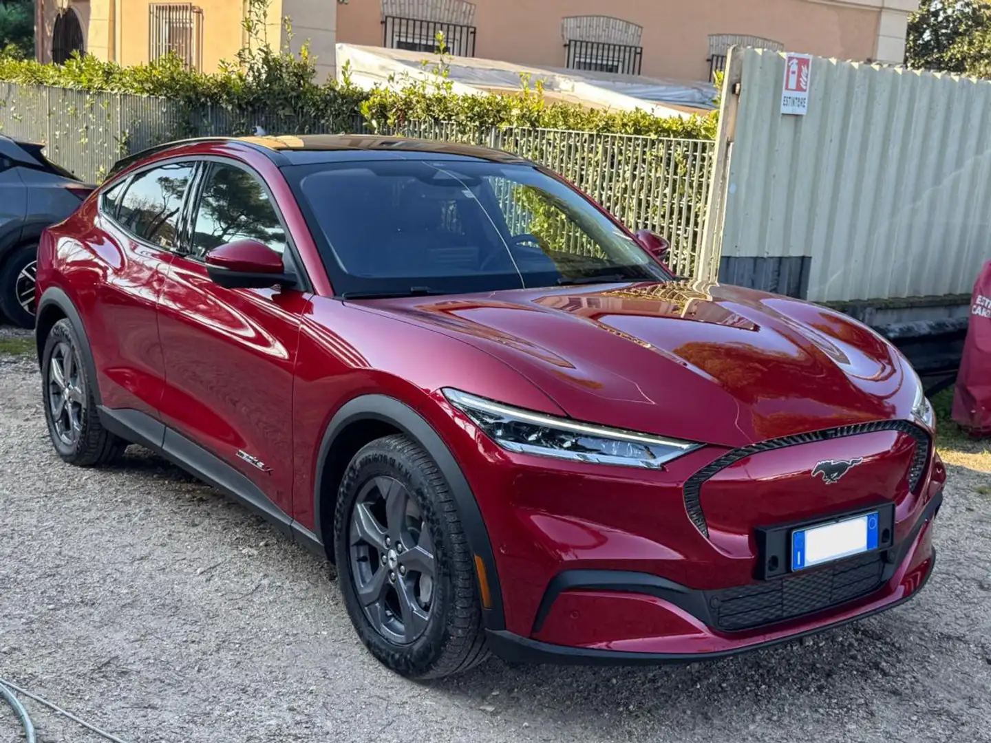 Ford Mustang Mach-E EXTENDED RANGE 294cv(136cv) ASSIST FRENATA/CORSIA Rosso - 2