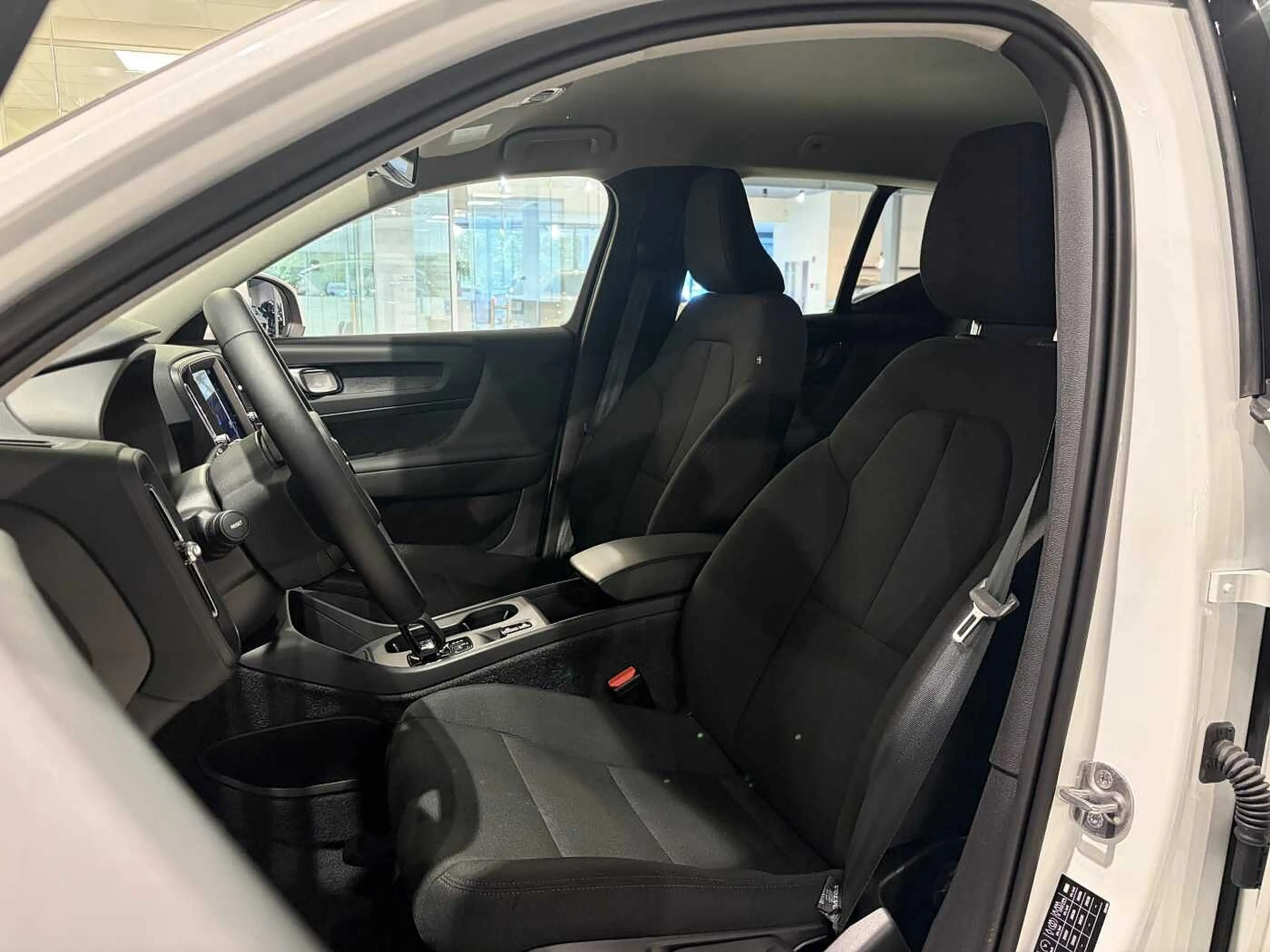 Volvo XC40 T2 Automaat Micro hybrid — photo 5